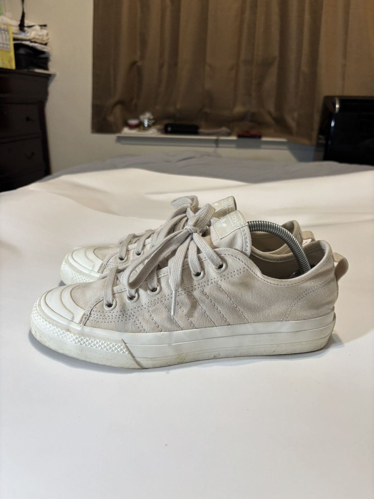 Adidas Adidas nizza low tops Size US 8 / EU 41 - 2 Thumbnail