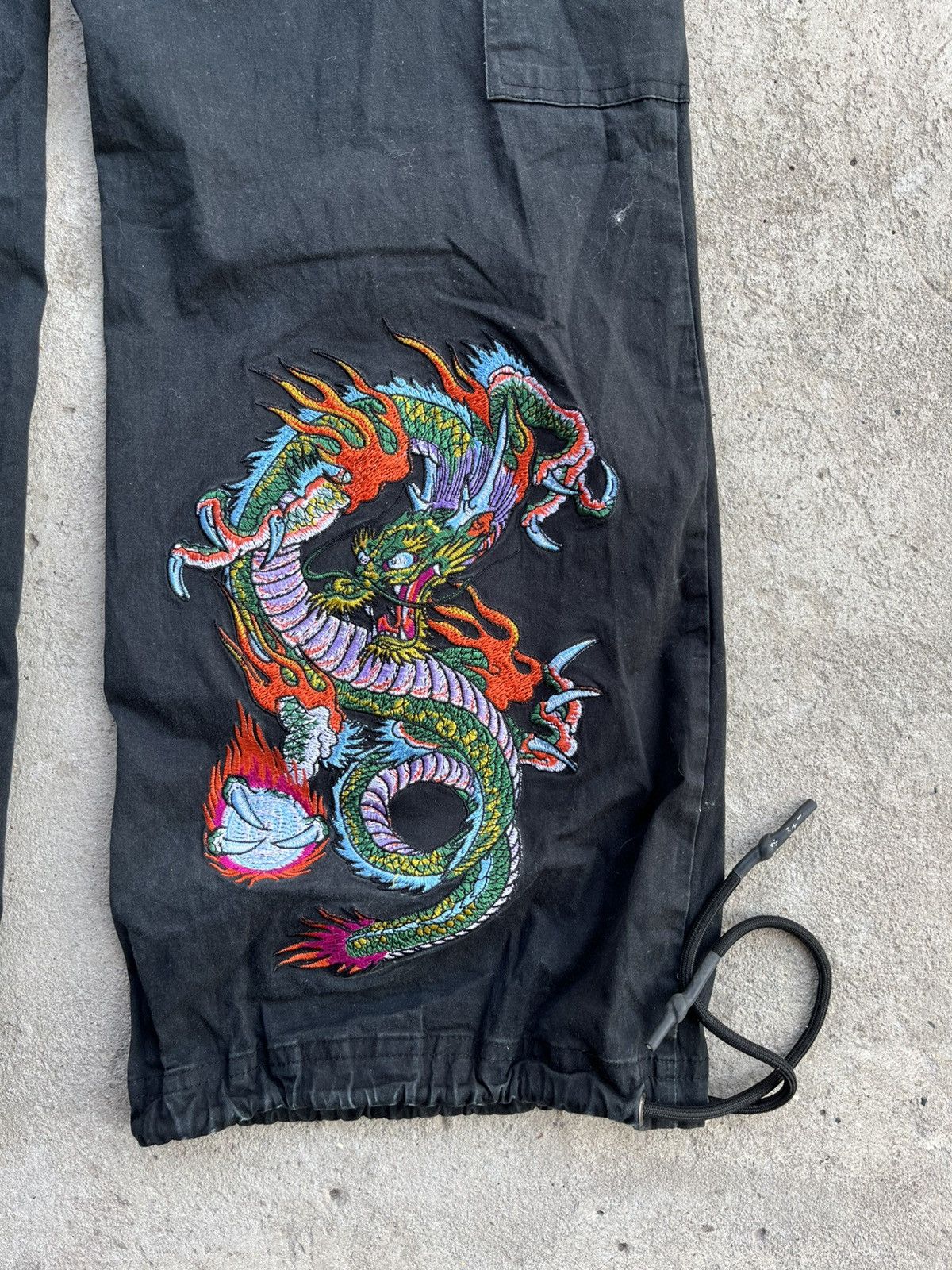 Ed Hardy Ed Hardy x Urban Outfitters Big Logo Cargo Parachute Pants Size US 30 / EU 46 - 5 Thumbnail