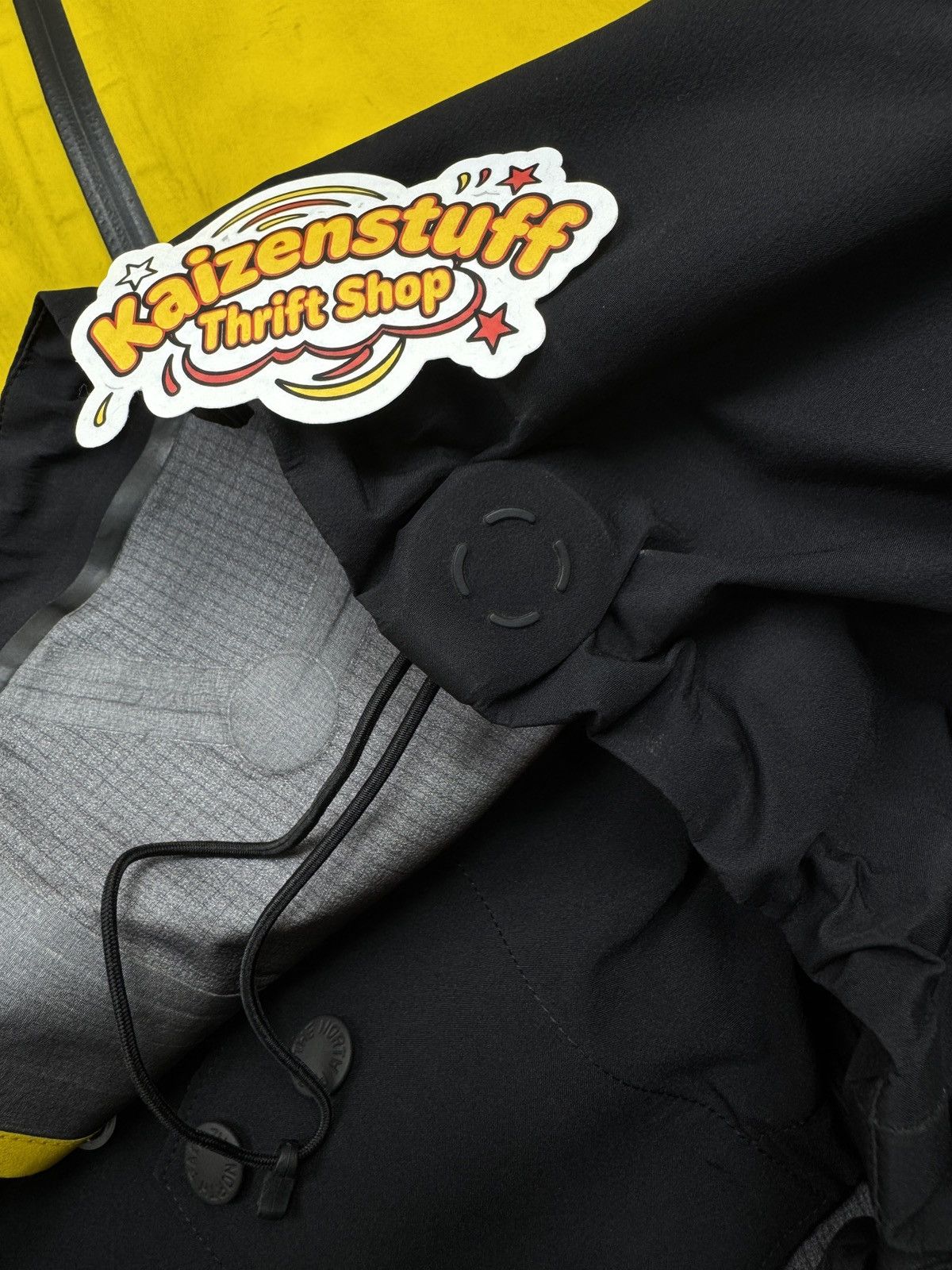 The North Face The North Face Summit Series Gore-Tex Pro Retro Jacket Size US L / EU 52-54 / 3 - 16 Thumbnail
