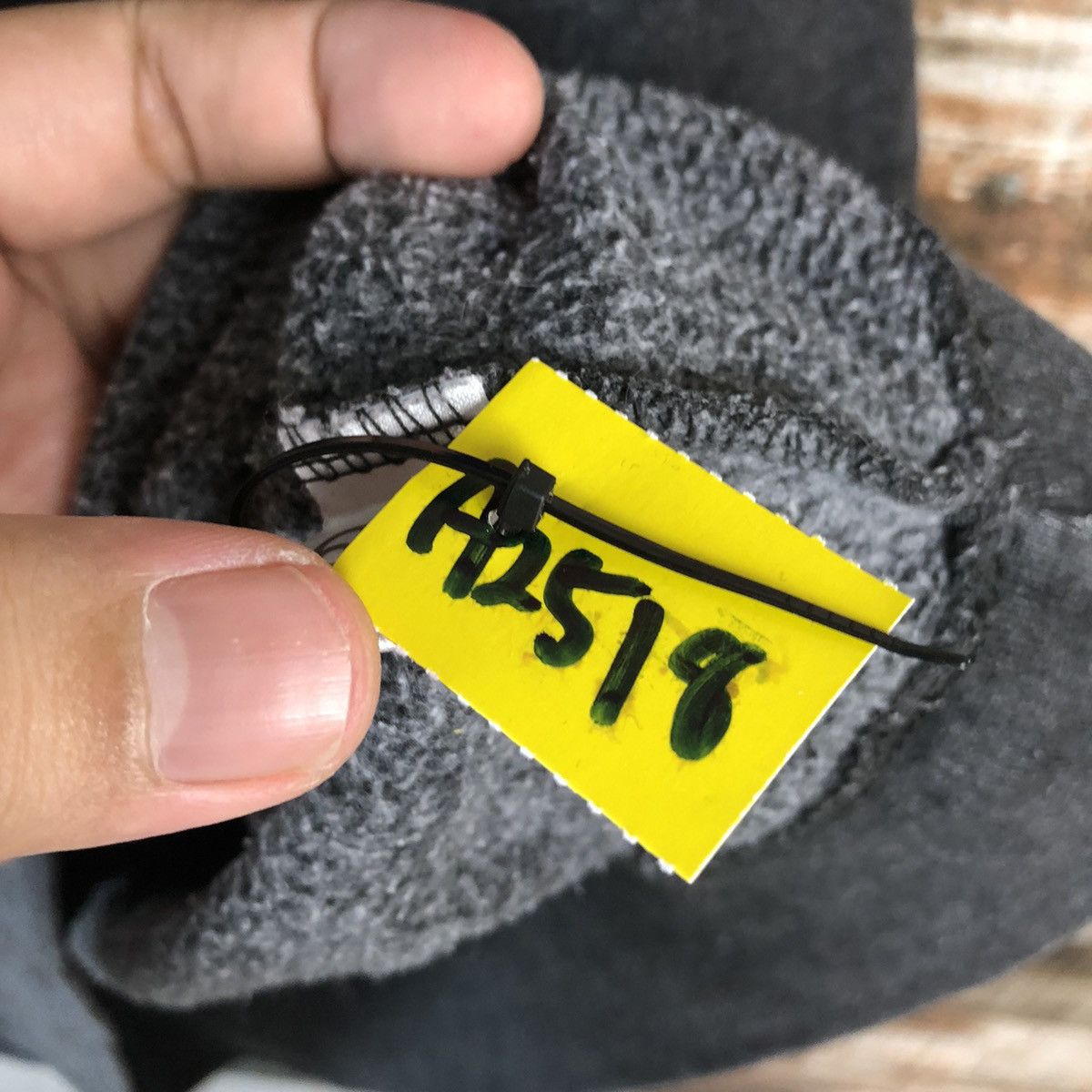 Japanese Brand Obey vintage Grey faded Sweatshirt #A2518 Size US M / EU 48-50 / 2 - 11 Thumbnail
