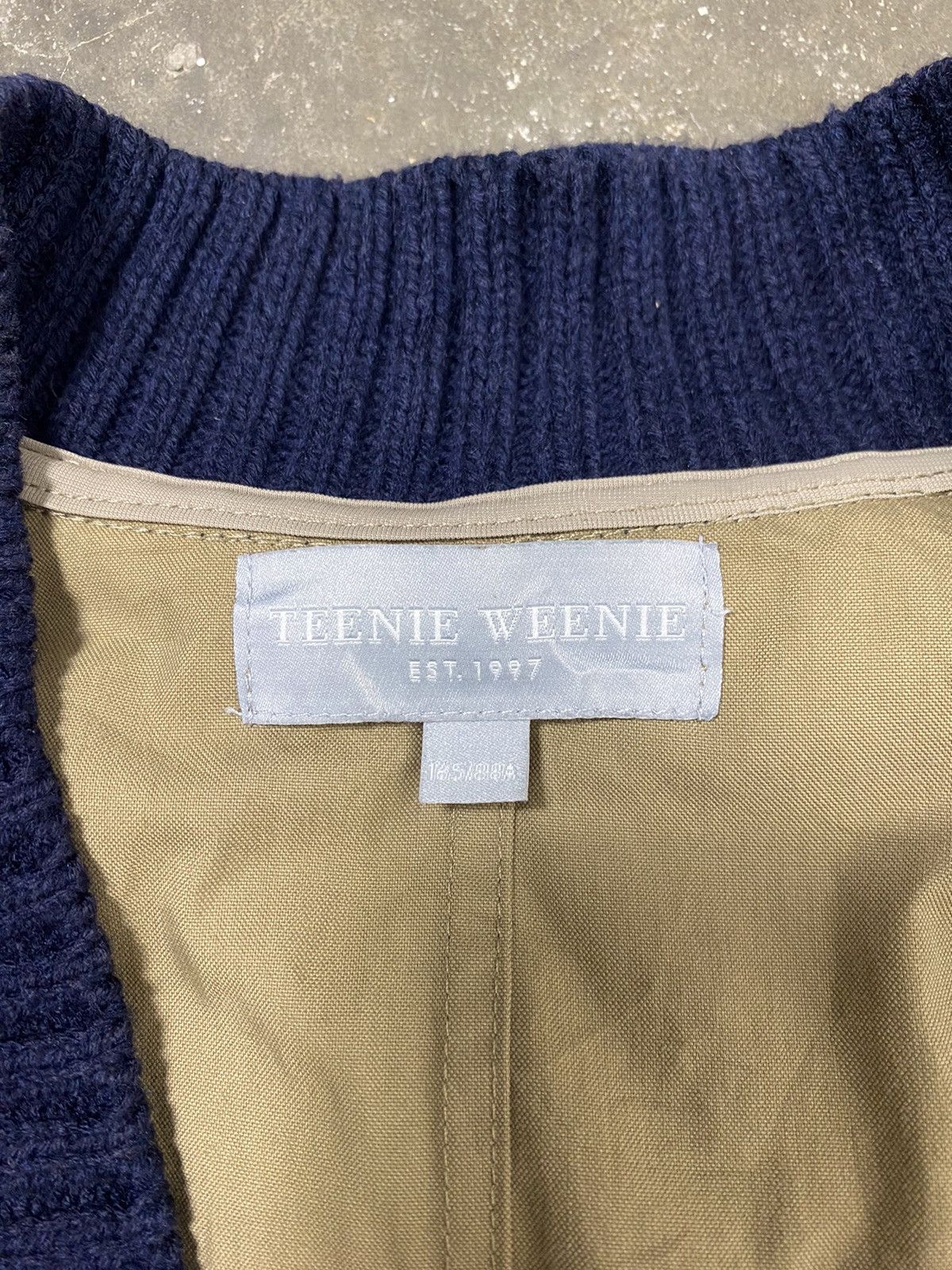 Japanese Brand A02 Rare - Teenie Weenie Cardigan Size L / US 10 / IT 46 - 11 Thumbnail