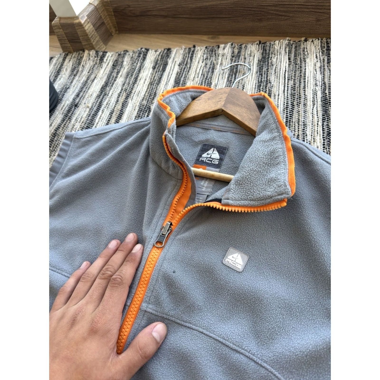 Nike ACG VINTAGE Nike ACG Fleece Grey Vest Men L Windbreaker 90s Outdoor Retro Casual Sports USA Shirt/Outerwear Size US L / EU 52-54 / 3 - 7 Thumbnail