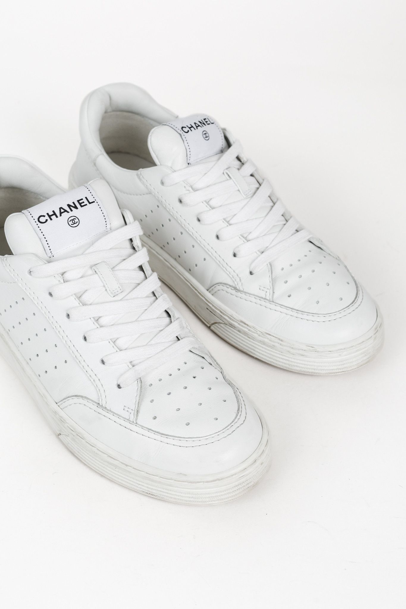 Chanel Chanel White Perforated Logo Leather Lace-Up Sneakers Size US 10.5 / IT 40.5 - 6 Thumbnail