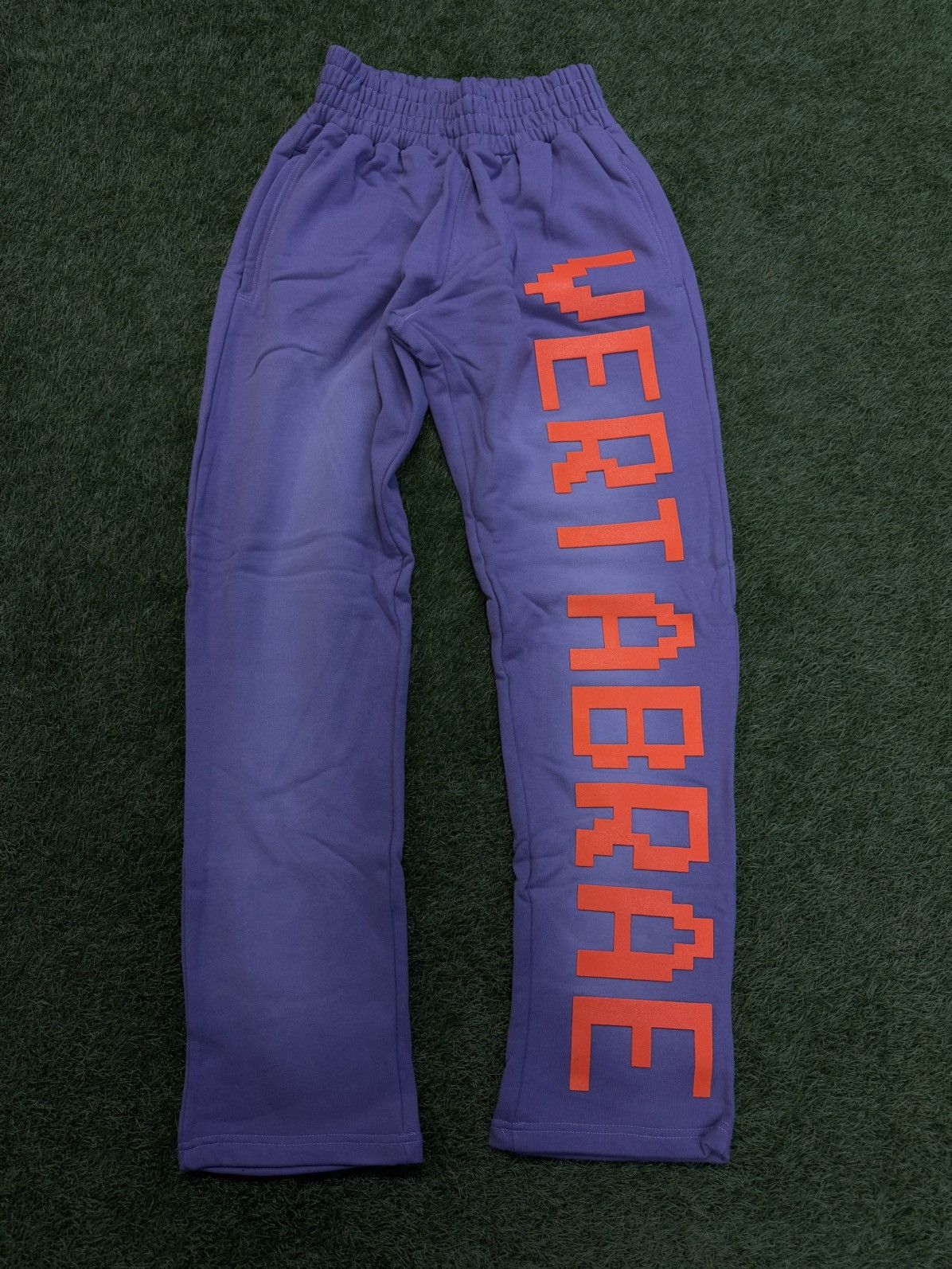 Vertabrae Vertabrae C-2 Sweatpants Purple/Orange Size XXL (NEW) Size US 36 / EU 52 - 1 Thumbnail