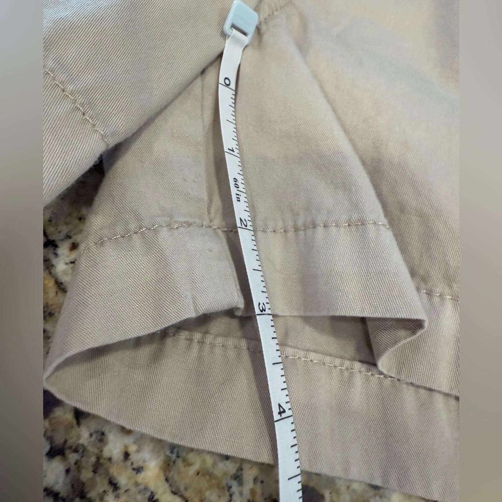 Other Reverly tan elastic waist pull on casual cotton shorts SZ M Size 32" / US 10 / IT 46 - 7 Thumbnail