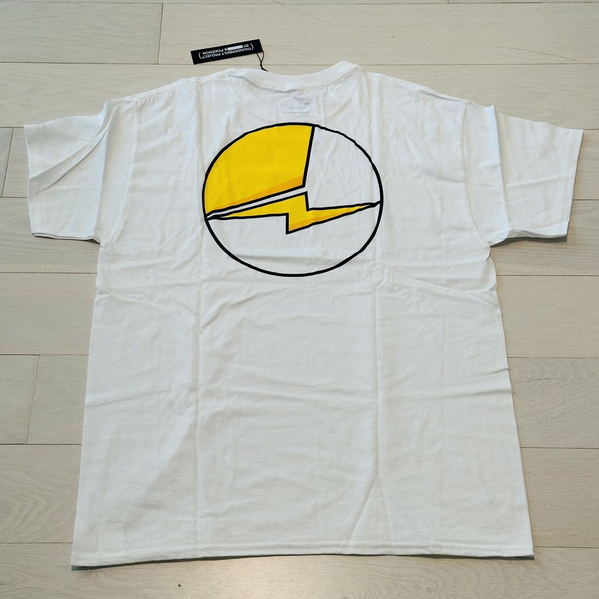 Fragment Design FRAGMENT DESIGN x POKÉMON THUNDERBOLT PROJECT TSHIRT Size US L / EU 52-54 / 3 - 1 Thumbnail