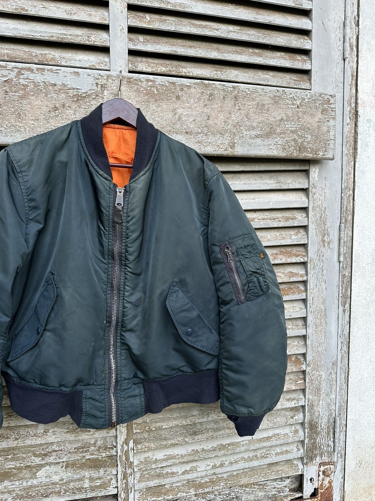 Alpha Industries Vintage MA1 ALPHA INDUSTRIES Man Intermediate BOMBER JACKET Size US L / EU 52-54 / 3 - 4 Thumbnail