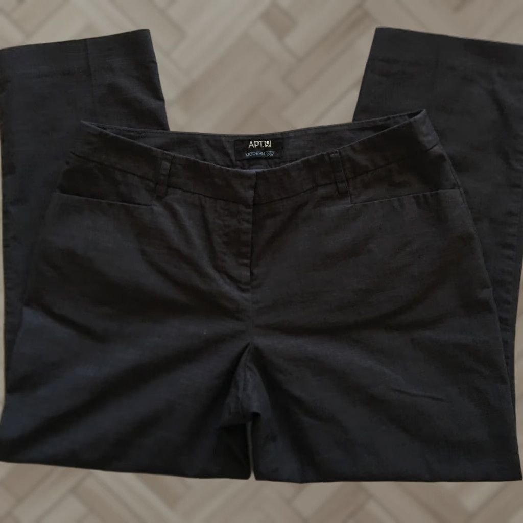 Apt. 9 **Apt 9 Women's Size 6 Regular Charcoal Gray Cropped Pants** User: Apt 9 Women's Size 6 Regular Charcoal Gray Cropped Pants Size 28" / US 6 / IT 42 - 1 Thumbnail