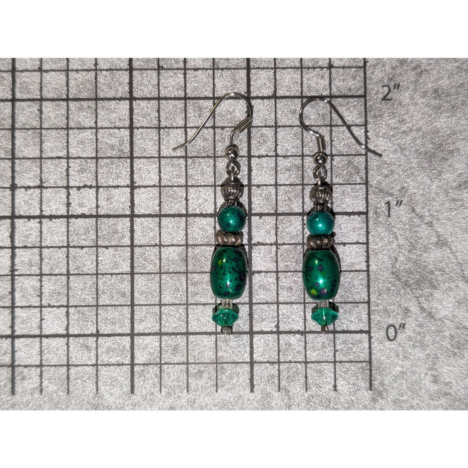 Vintage VTG 1980s Silver-Tone & Kelly Green Beaded Dangle Earrings Size ONE SIZE - 3 Thumbnail