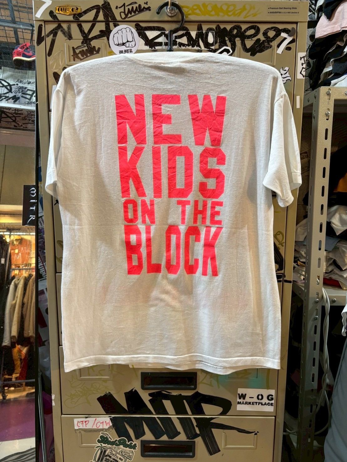 Band Tees New kids on the block T shirt 1980’s Size US L / EU 52-54 / 3 - 7 Thumbnail