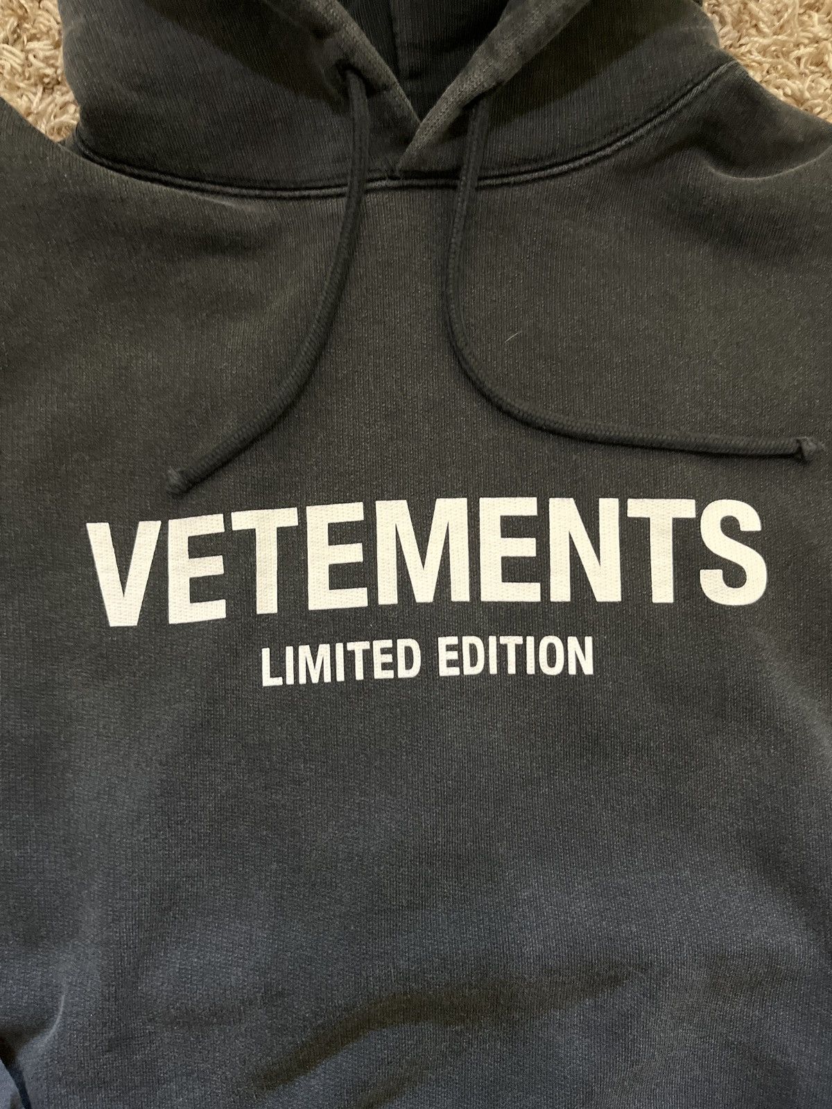 【VETEMENTS】オフホワイト Limited Edition フーディ Amazon.co.jp: OFFWHITEオフホワイトセーターの男性春と秋の潮