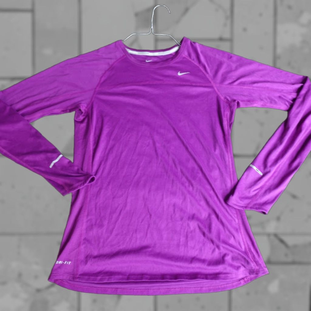 Nike Nike Dri-Fit Shirt Womens Medium Pink Purple Miler 405255-551 Regular Size T-Shirt Nike Elasto... Size M / US 6-8 / IT 42-44 - 1 Thumbnail