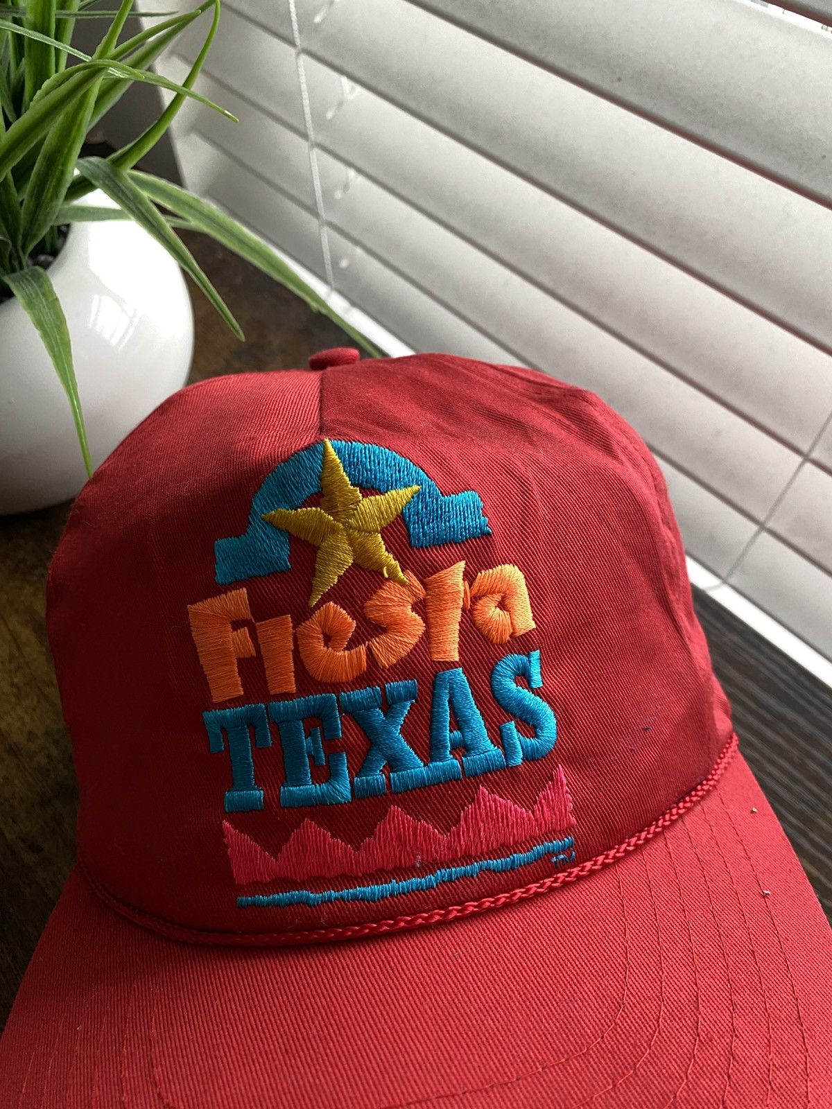 Vintage Vintage 90s Fiesta Texas Snapback Hat Size ONE SIZE - 2 Thumbnail