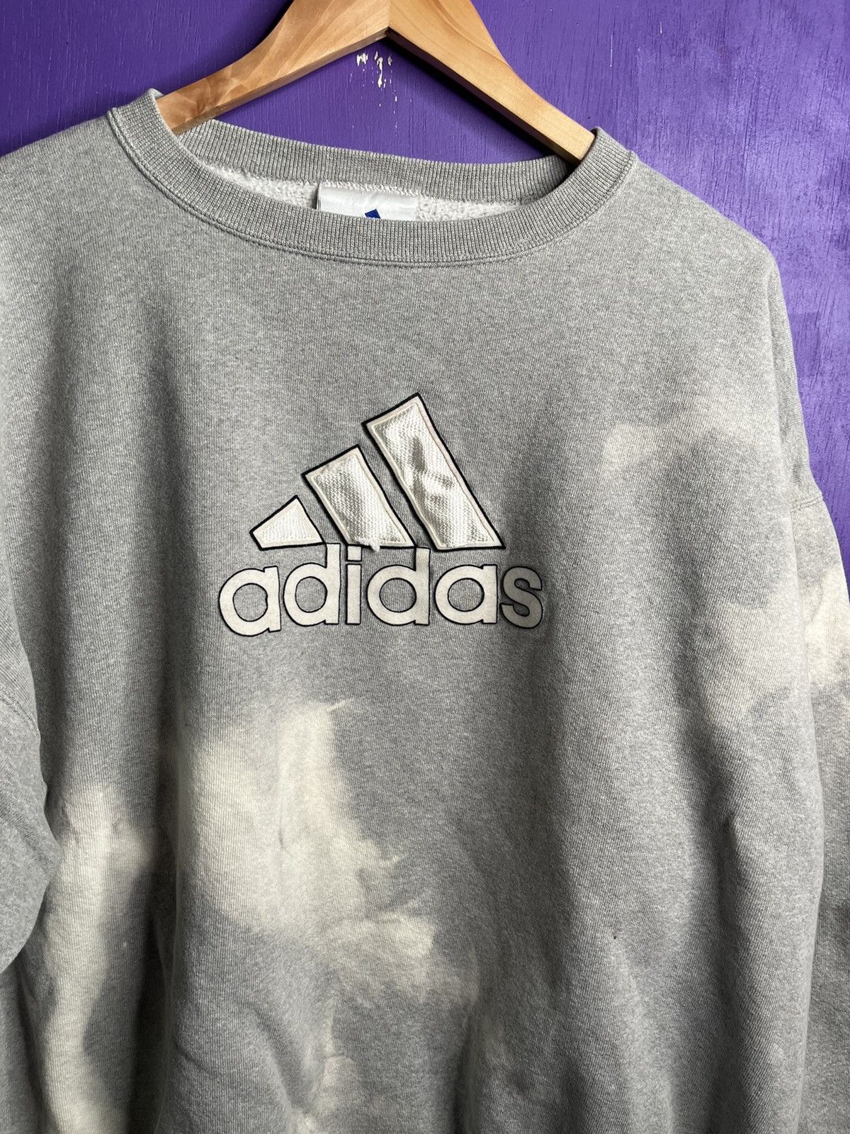 Adidas × Vintage Vintage 90s Adidas logo bleached grey crewneck Size US XL / EU 56 / 4 - 3 Thumbnail