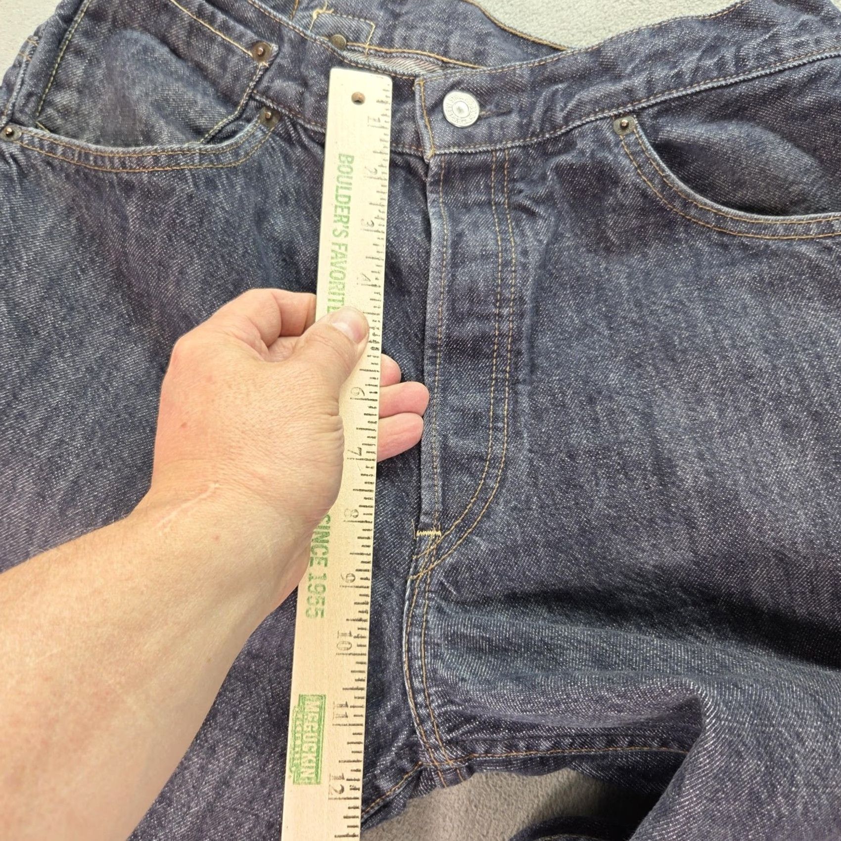 Levi's Levis 541 Jeans Mens Medium Wash Blue Tapered Buckle Cinch Back 30x30 32 Inseam Denim Cotton Distressed Pockets Button 541 Model 541 Levi's Size US 32 / EU 48 - 7 Thumbnail