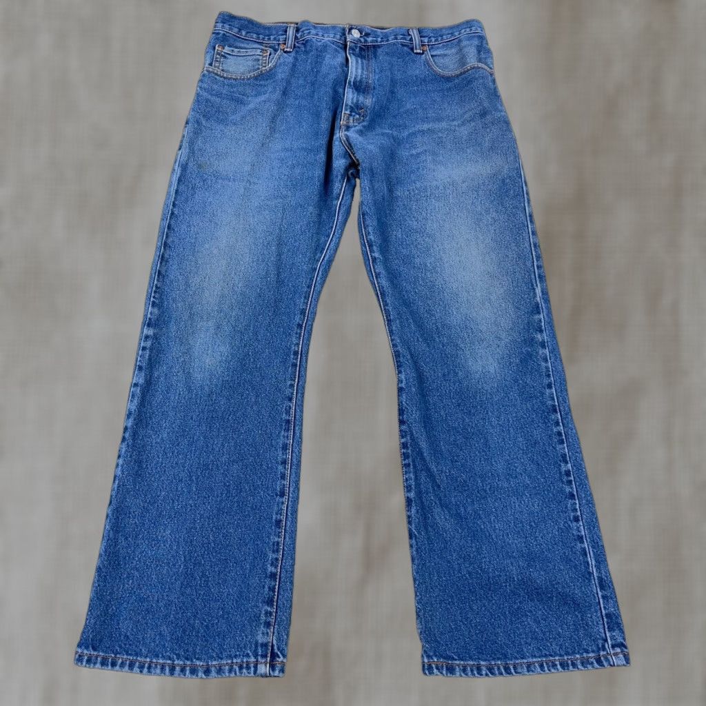 Levi's VINTAGE Levi's 517 Jeans Men 36x29 Boot Cut Med Wash Dark Blue Jeans Mens 1990s 2000s Vintage Levis Bootcut Jeans Size US 36 / EU 52 - 1 Thumbnail