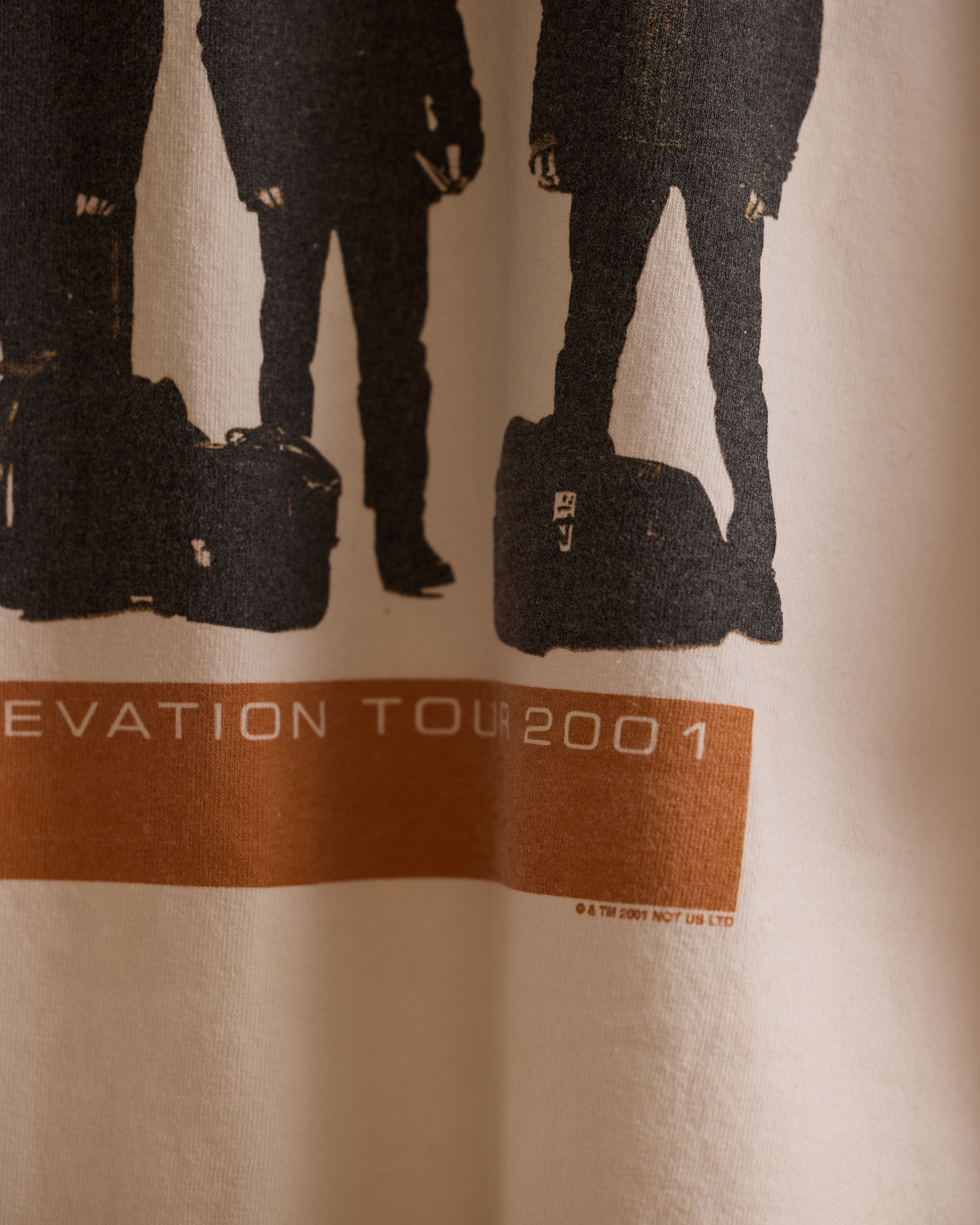 Vintage Vintage 2000's U2 Elevation Tour T-Shirt Size US XL / EU 56 / 4 - 2 Thumbnail