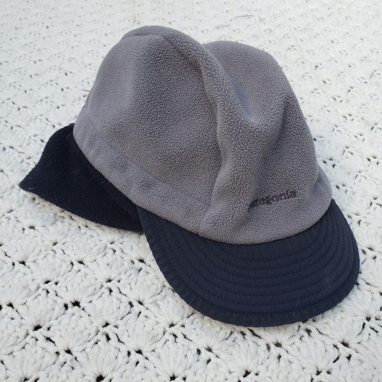 Patagonia × Vintage Vintage Patagonia Fleece Duck Bill Hat Size ONE SIZE - 1 Thumbnail