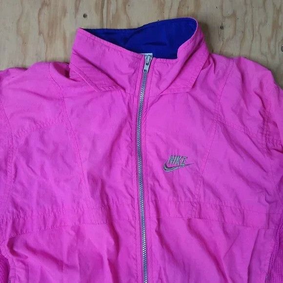 Nike × Vintage Vintage Nike International Windbreaker Jacket Neon Pink Size S / US 4 / IT 40 - 1 Thumbnail