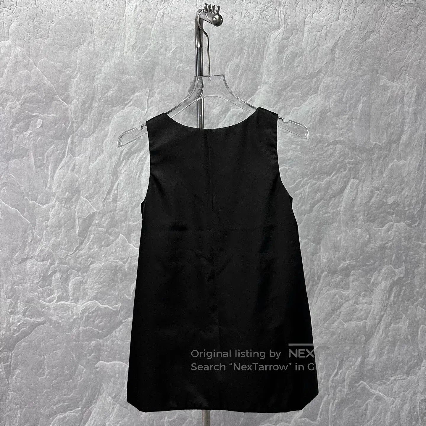 Prada prada metallic triangle pocket sleeveless top. Size S / US 4 / IT 40 - 4 Thumbnail