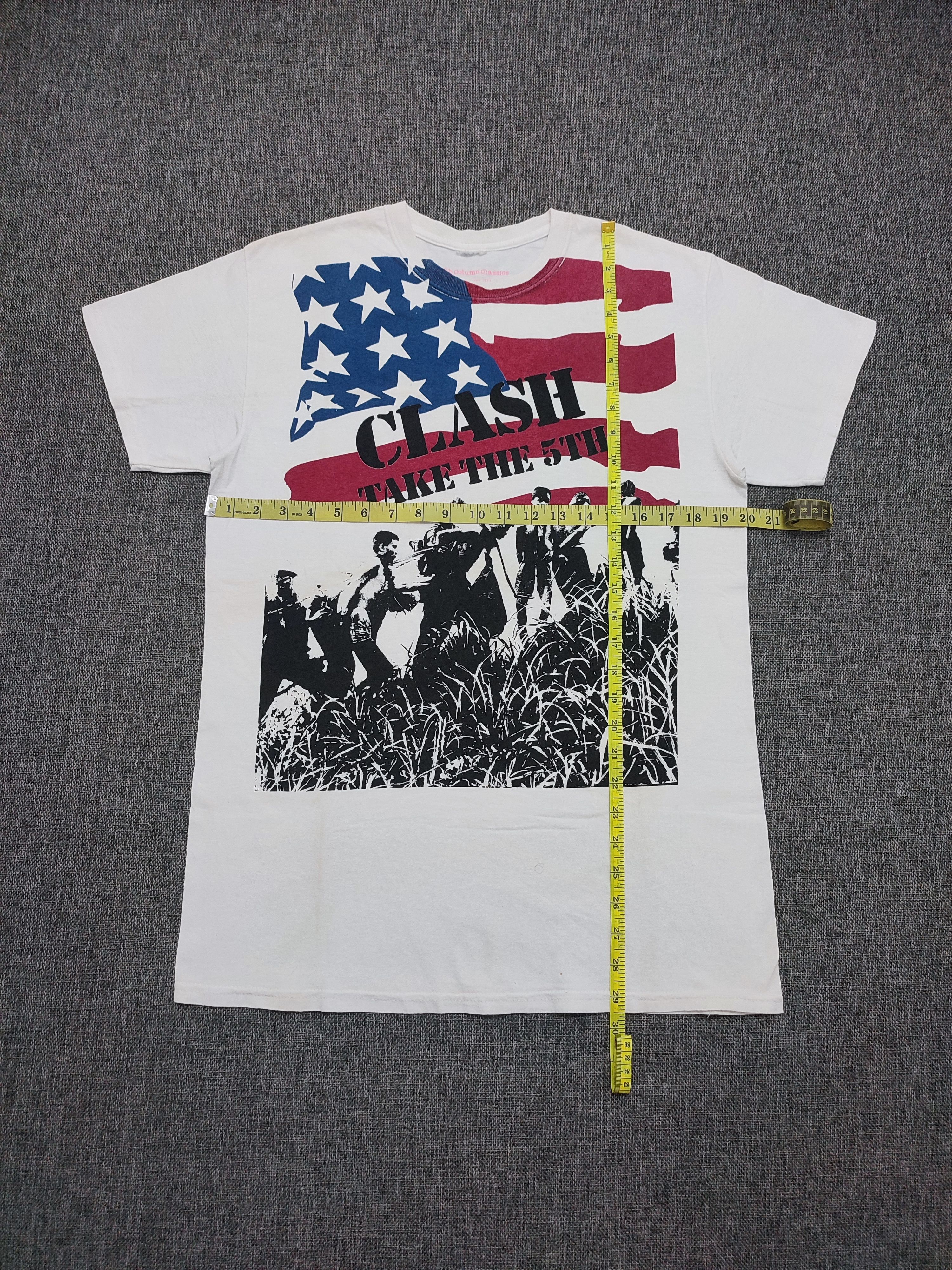 Band Tees × Vintage Vintage 2000s The Clash Fifth Column Tee Size US M / EU 48-50 / 2 - 3 Thumbnail