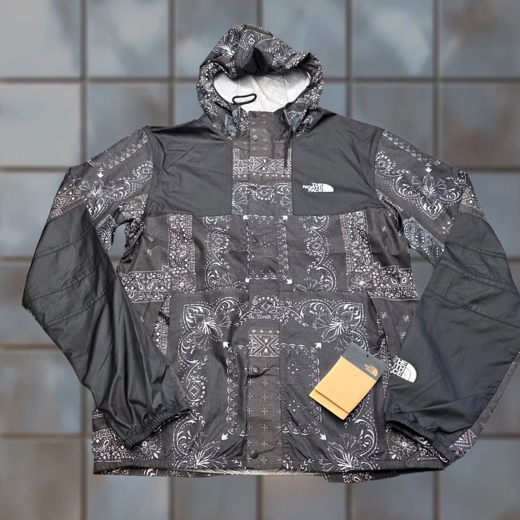 The North Face The North Face x Invincible The Expedition Mountain