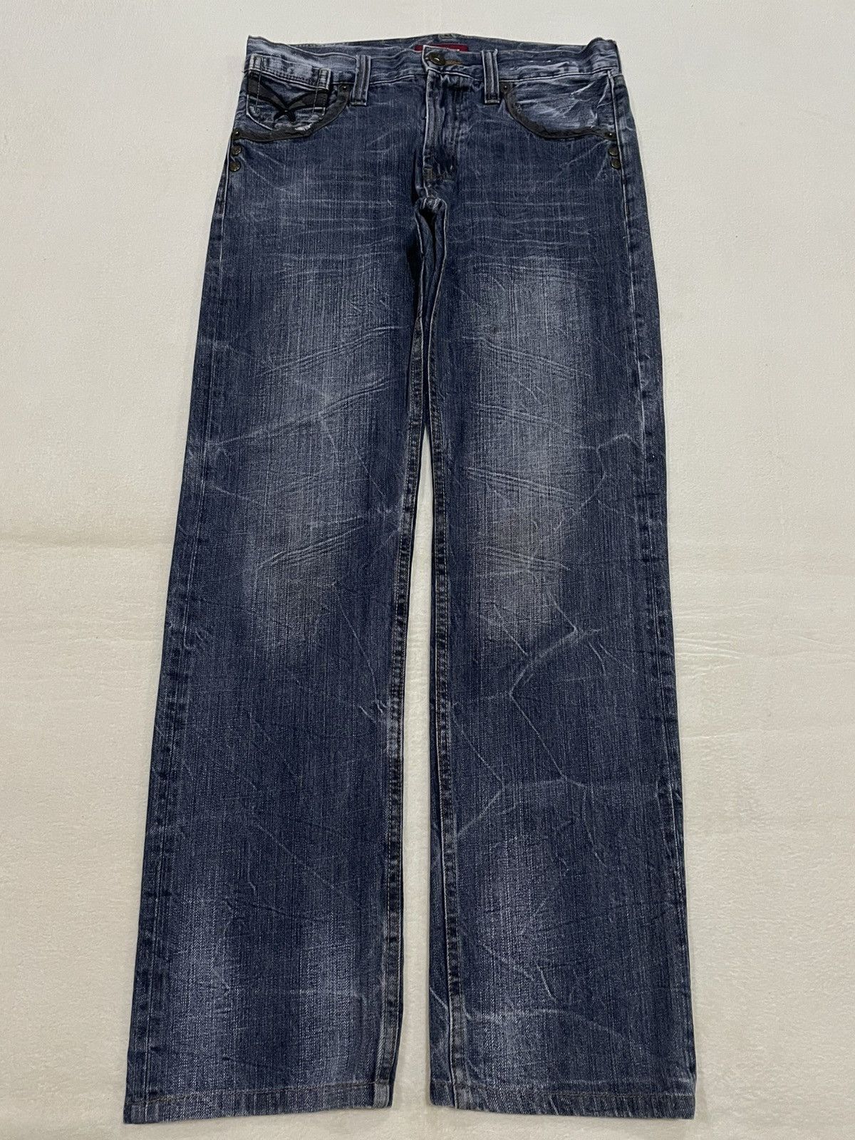 Japanese Brand Vintage Anti-Label Faded Distress Dark Blue Denim Jeans Size US 31 - 1 Thumbnail