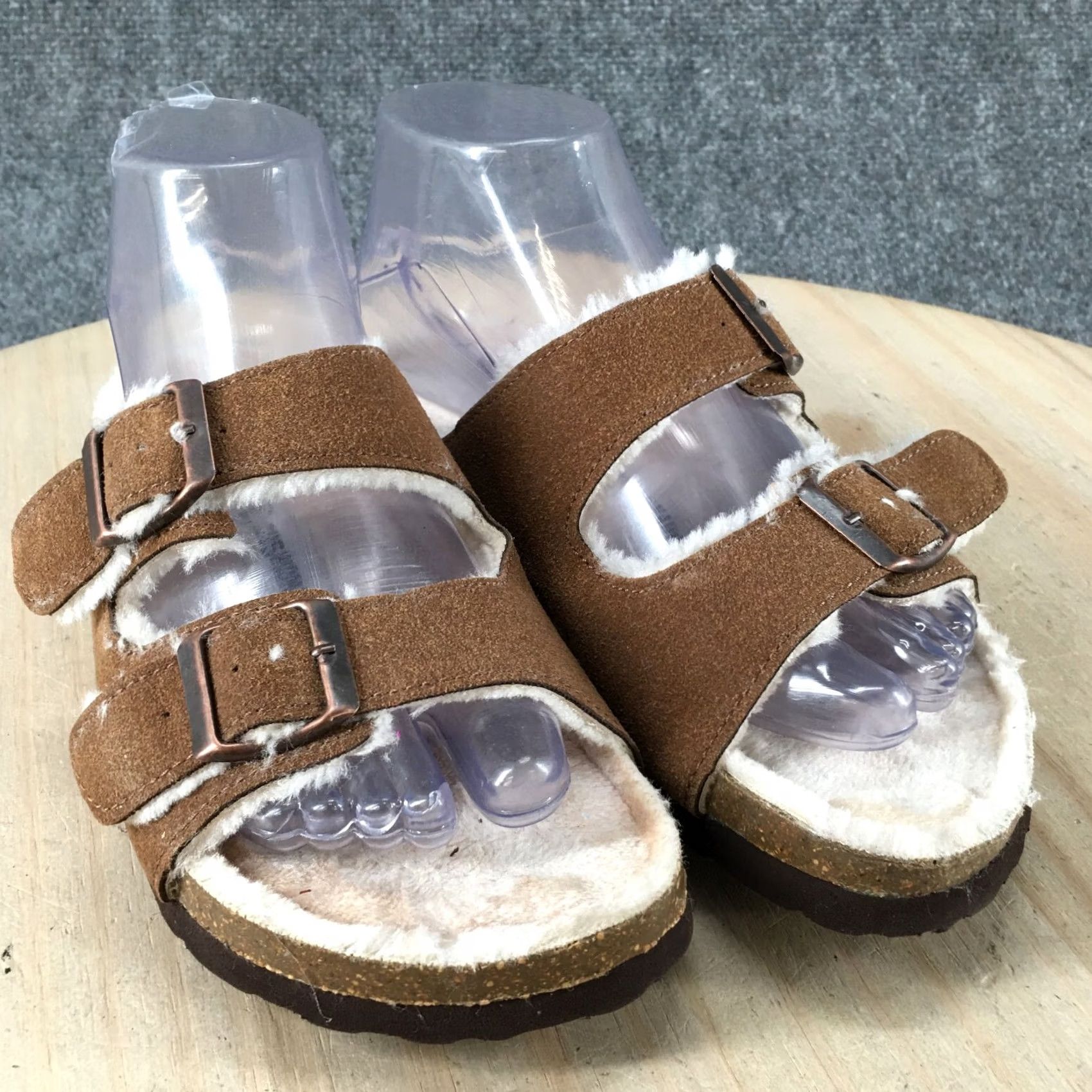 Vintage CUSHIONAIRE Slide Womens Brown Sandals Shearling Dual Buckle Strap Leather Size US 6 / IT 36 - 3 Thumbnail