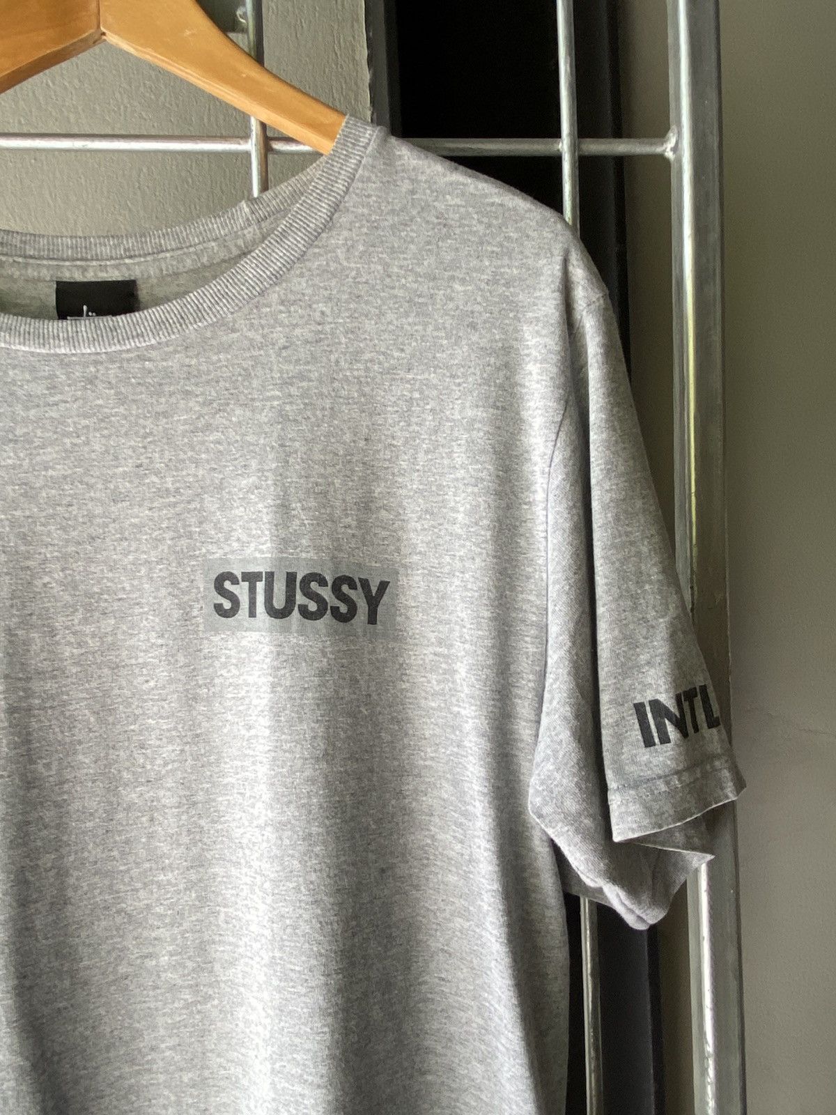 Stussy Stussy Gray Crew Neck Short Sleeve T-Shirt Size US L / EU 52-54 / 3 - 13 Thumbnail