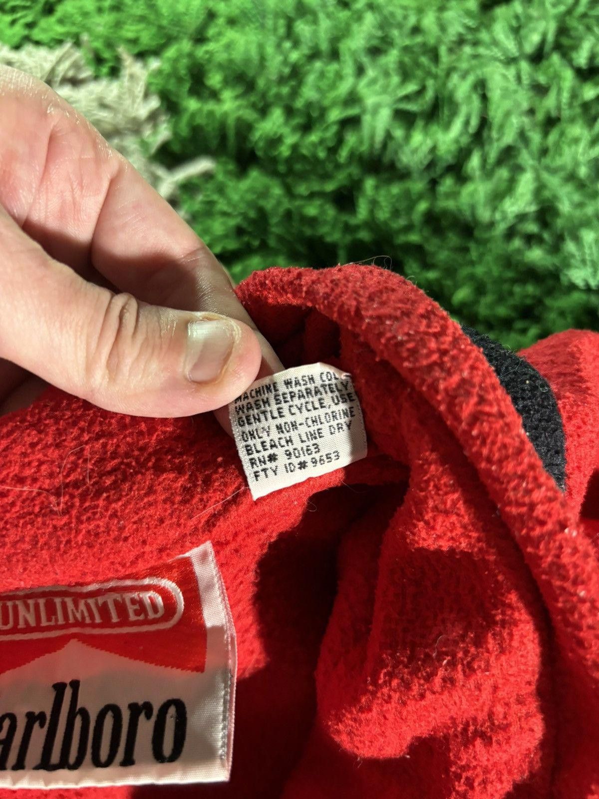 Marlboro Vintage Marlboro Full-Zip Jacket Size US L / EU 52-54 / 3 - 6 Thumbnail
