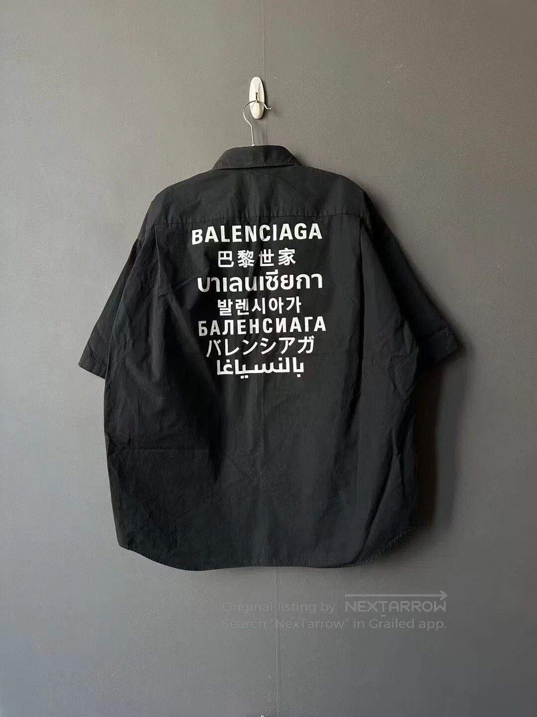 Balenciaga Balenciaga Seven-Language Short-Sleeve Shirt. Size US XL / EU 56 / 4 - 1 Thumbnail