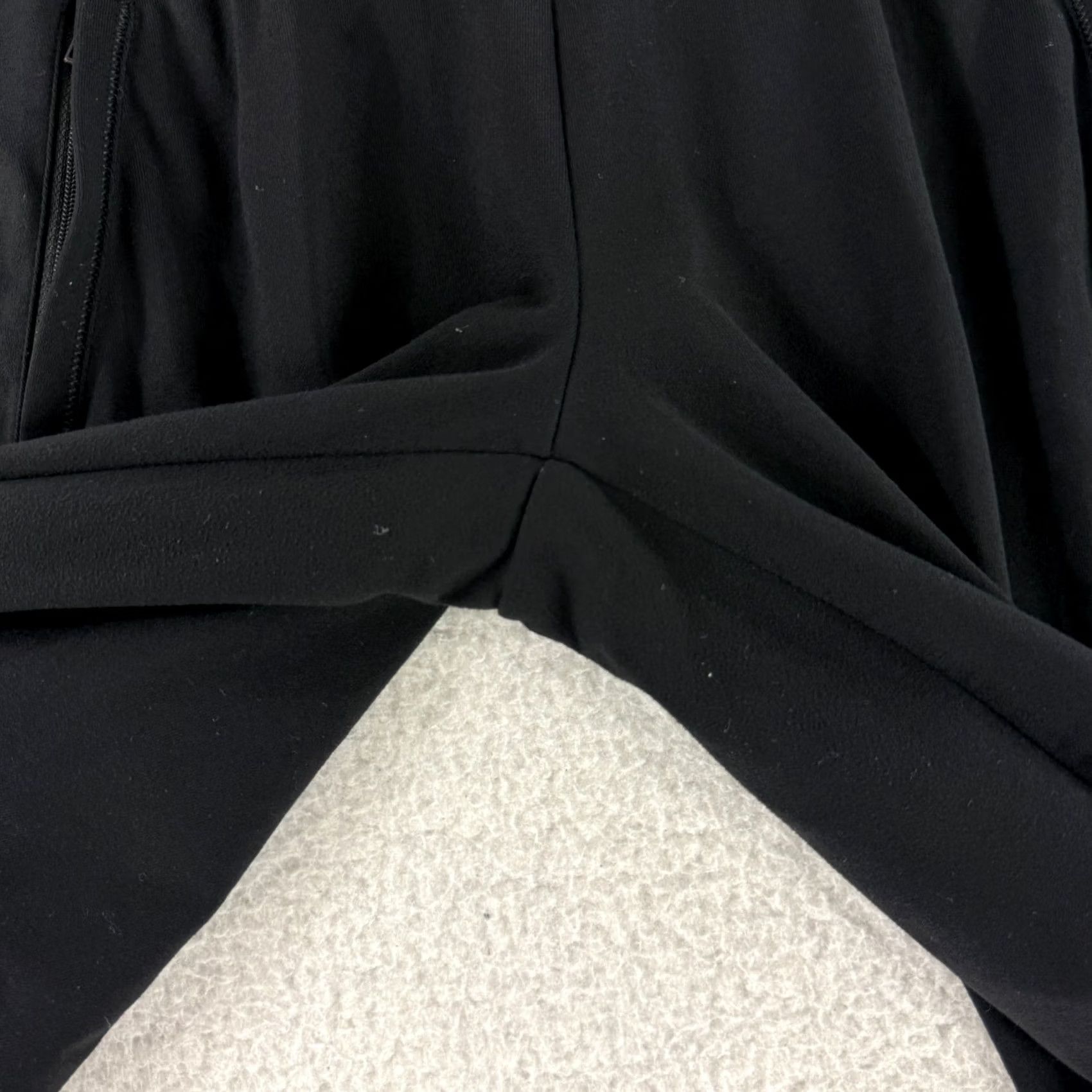 Athleta Athleta Metro Track Jogger Pants Womens XS Black Drawstring Pull On Athletic Wear Tapered Inseam 27 in Athleisure Collection Size 26" / US 2 / IT 38 - 6 Thumbnail