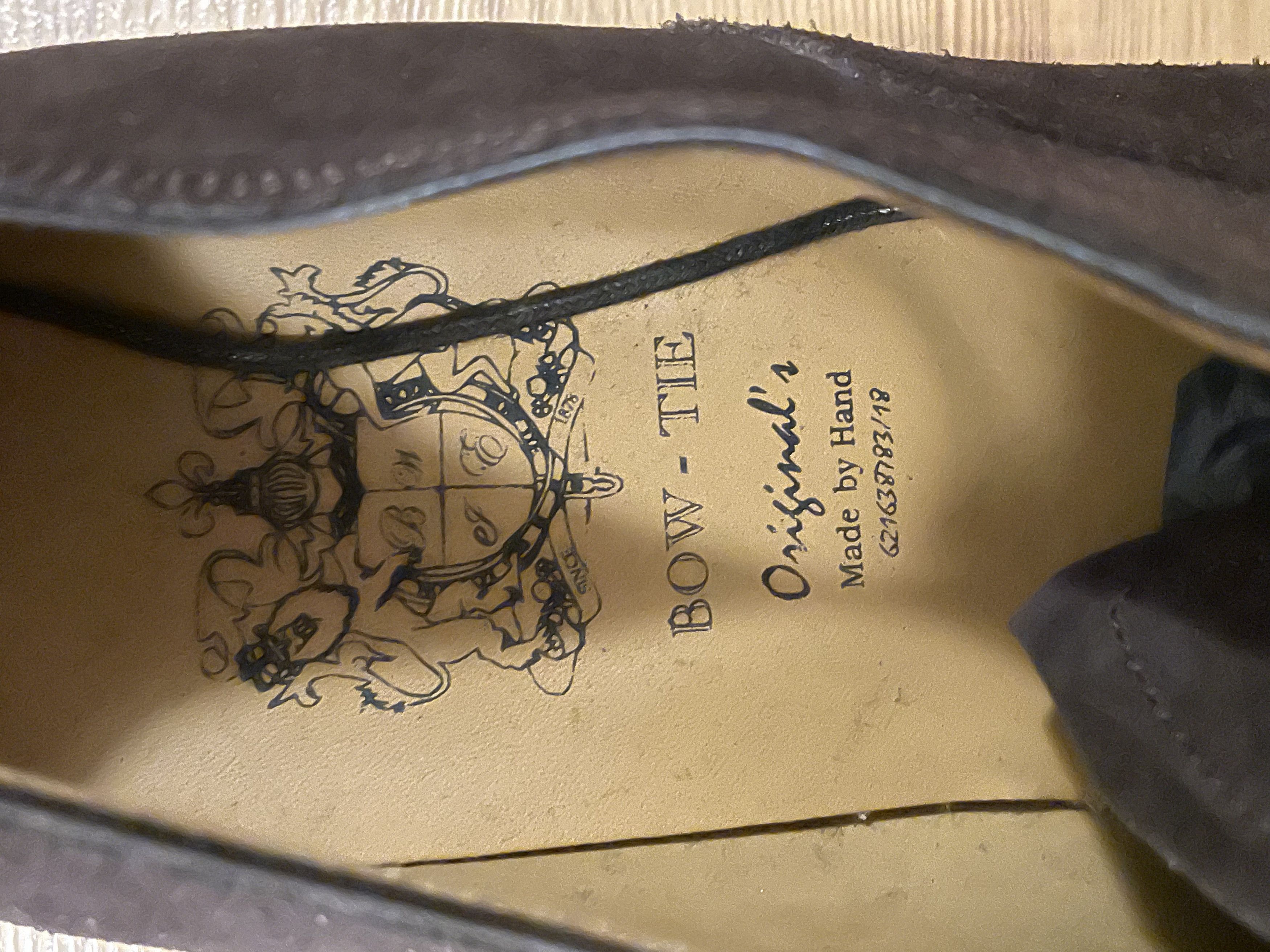 Carmina Hand Made "Bow Tie" Shoes Brown Suede Size US 10.5 / EU 43-44 - 8 Thumbnail
