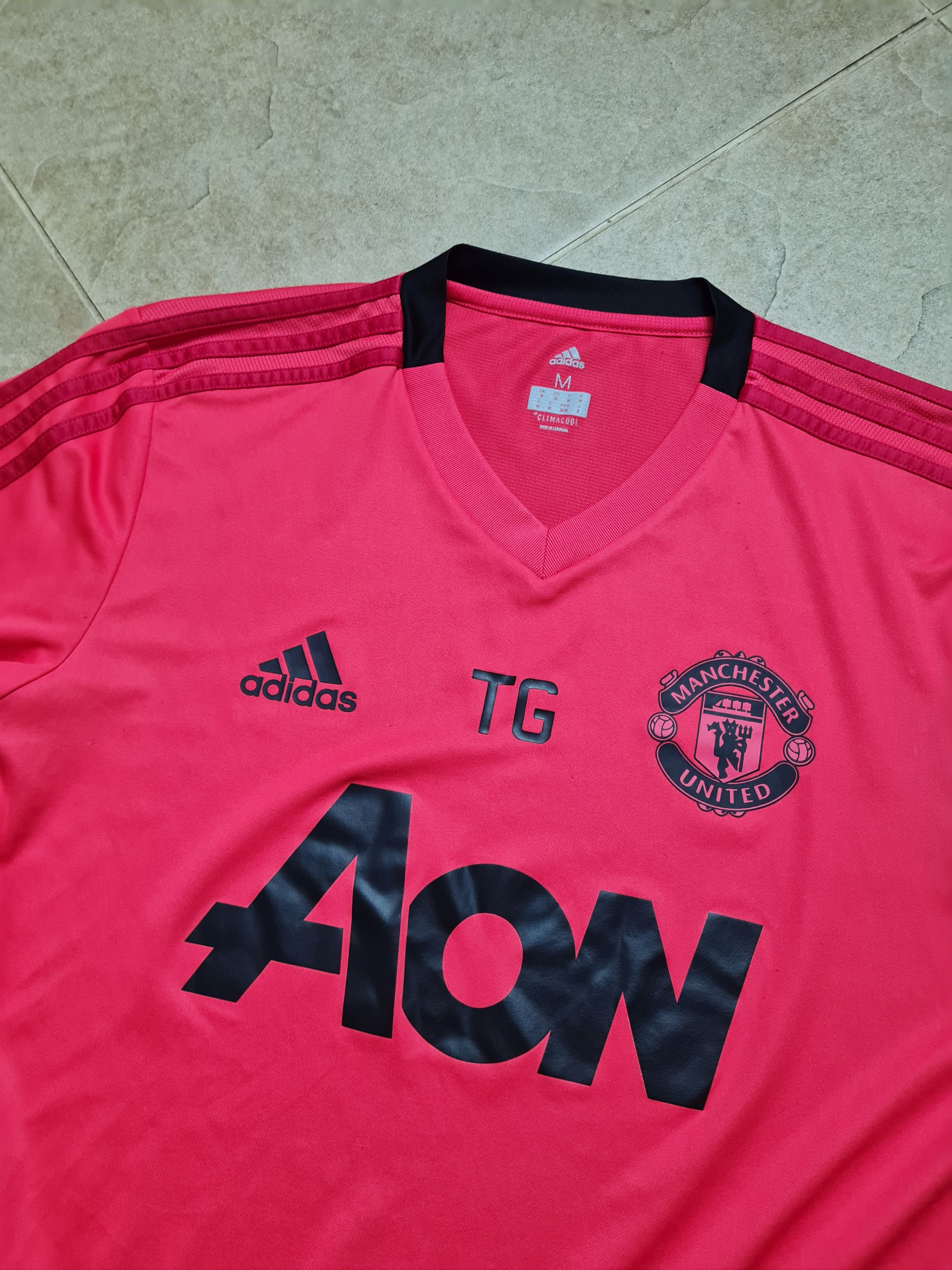 Adidas Jersey Manchester United 2018 training soccer shirt Adidas Size US S / EU 44-46 / 1 - 2 Thumbnail