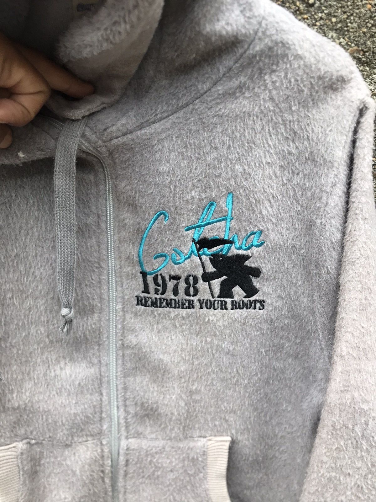 Gotcha ⚡️Surf Style Vintage Gotcha Fleece Hooded Sweater Size US M / EU 48-50 / 2 - 9 Thumbnail