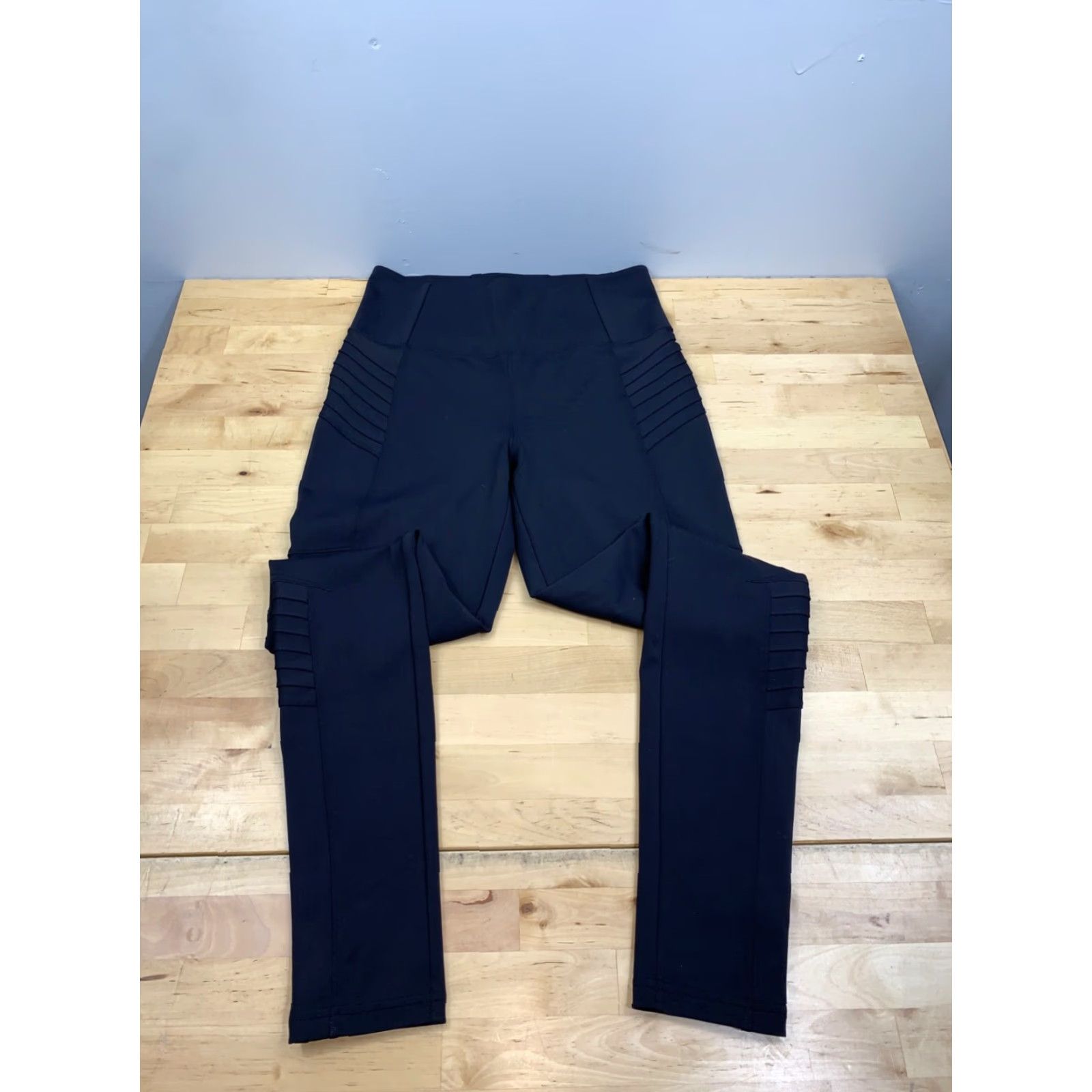 Athleta Athleta Leggings Womens S Black Ankle Zipper Delaney Moto Tight Casual 8350 Size 28" / US 6 / IT 42 - 2 Thumbnail