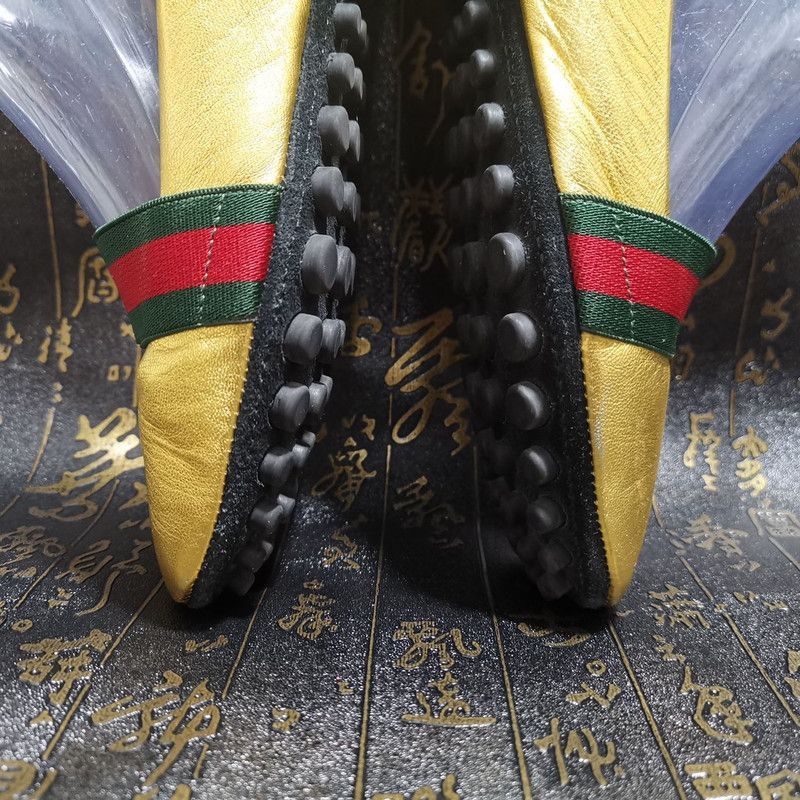 Gucci Gucci Gold Flats with Signature Green-Red Stripe - Size US 7.5 / EU 40-41 - 5 Thumbnail