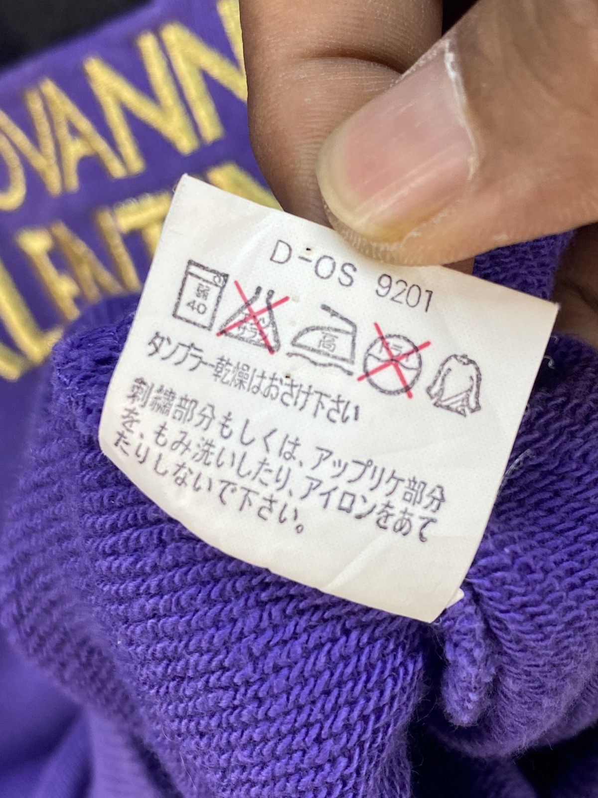Giovanni Valentino Vintage Giovanni Valentino Sweatshirt Size US M / EU 48-50 / 2 - 7 Thumbnail