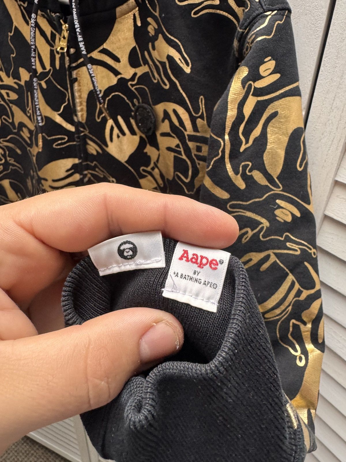 Men’s Casual AAPE Hoodie Black Gold