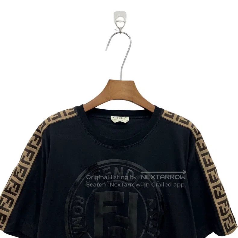 Fendi Fendi Side logo short sleeve Size XS / US 0-2 / IT 36-38 - 3 Thumbnail