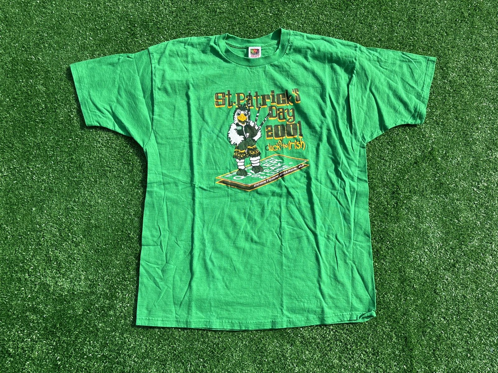 Fruit Of The Loom × Vintage Vintage 2001 St Patrick’s Day tee Size US XXL / EU 58 / 5 - 1 Thumbnail