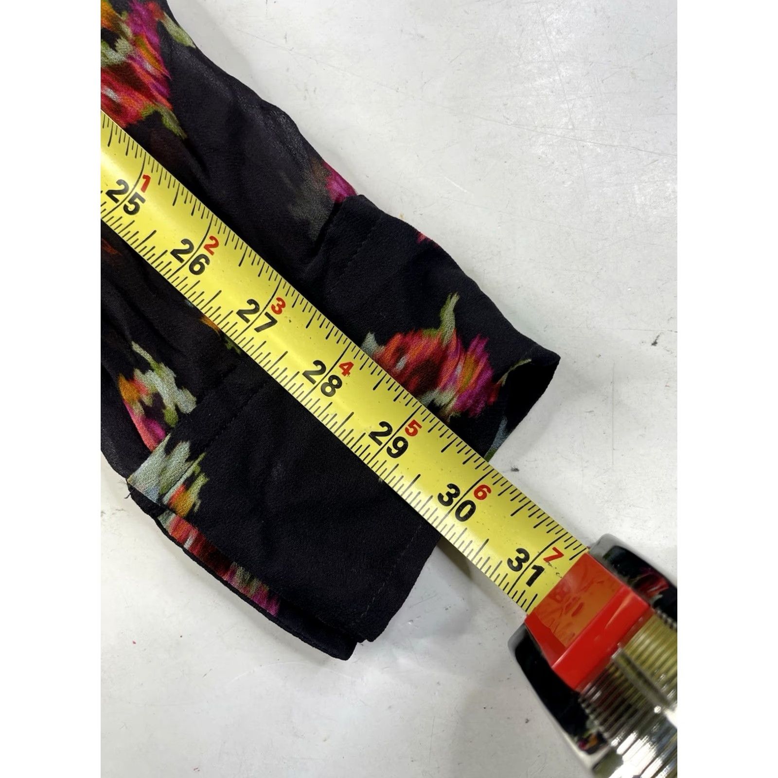 Vintage Hill House Home Blouse Shirt S Black/multi Floral Chiffon Pin Tuck Tuxedo Long Sleeve Collared Button Blouse Women Regular Vintage No Size S / US 4 / IT 40 - 4 Thumbnail