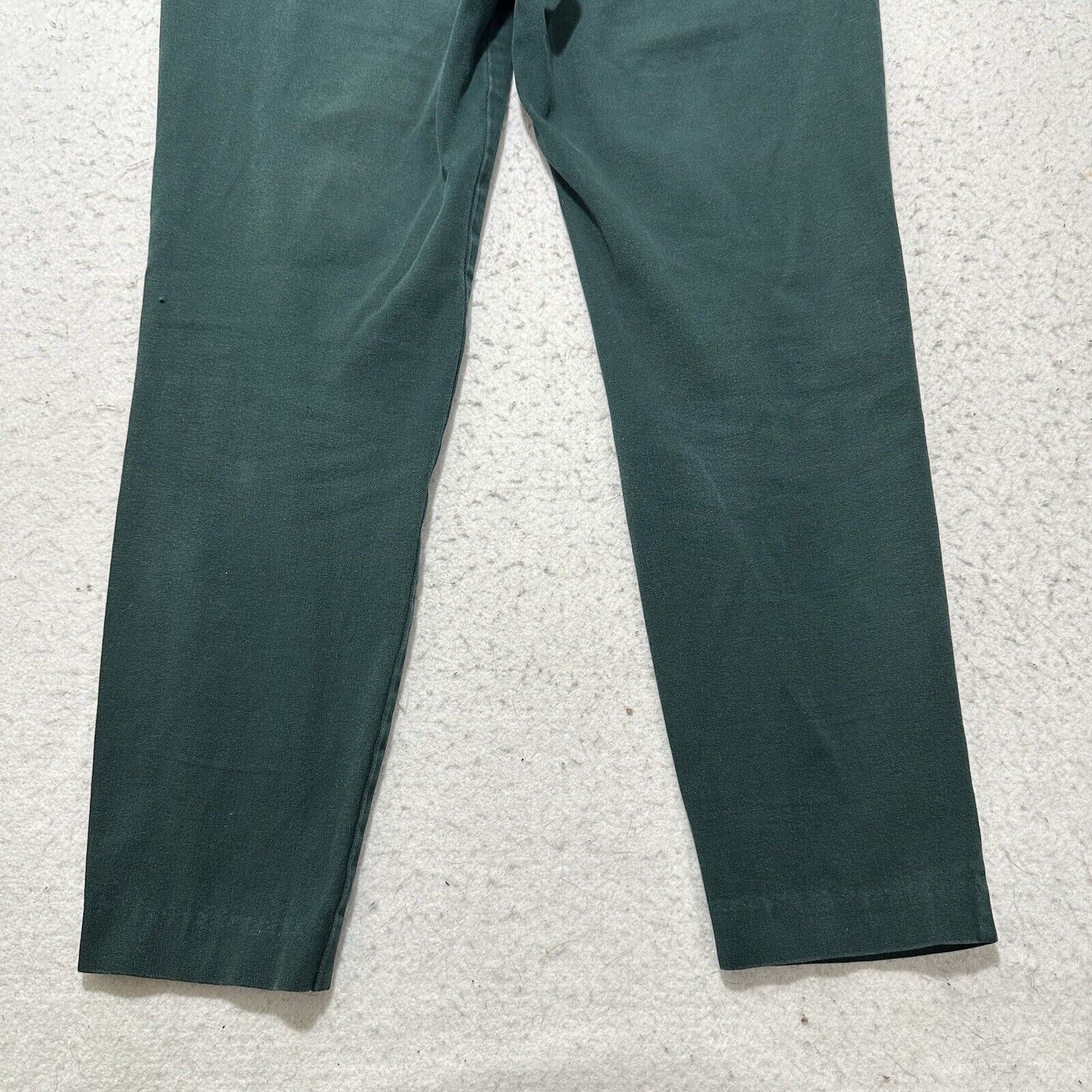 Old Navy Old Navy Pixie 4 Mid Rise Pants Dark Green Stretch (28x24) Size 27" / US 4 / IT 40 - 9 Thumbnail
