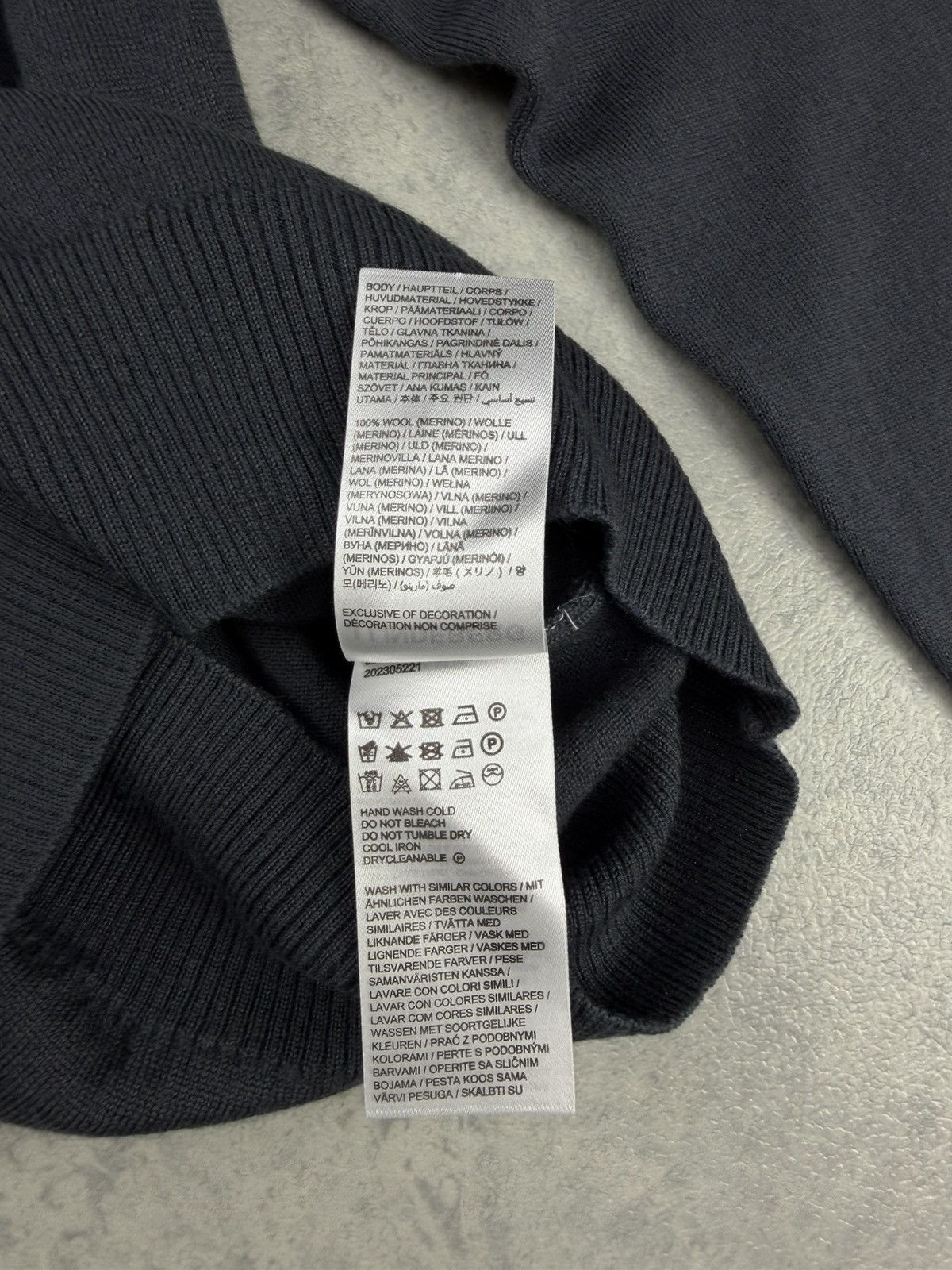 J.Lindeberg J.Lindeberg Kian Zipped Sweater Men’s Size S Size US S / EU 44-46 / 1 - 7 Thumbnail