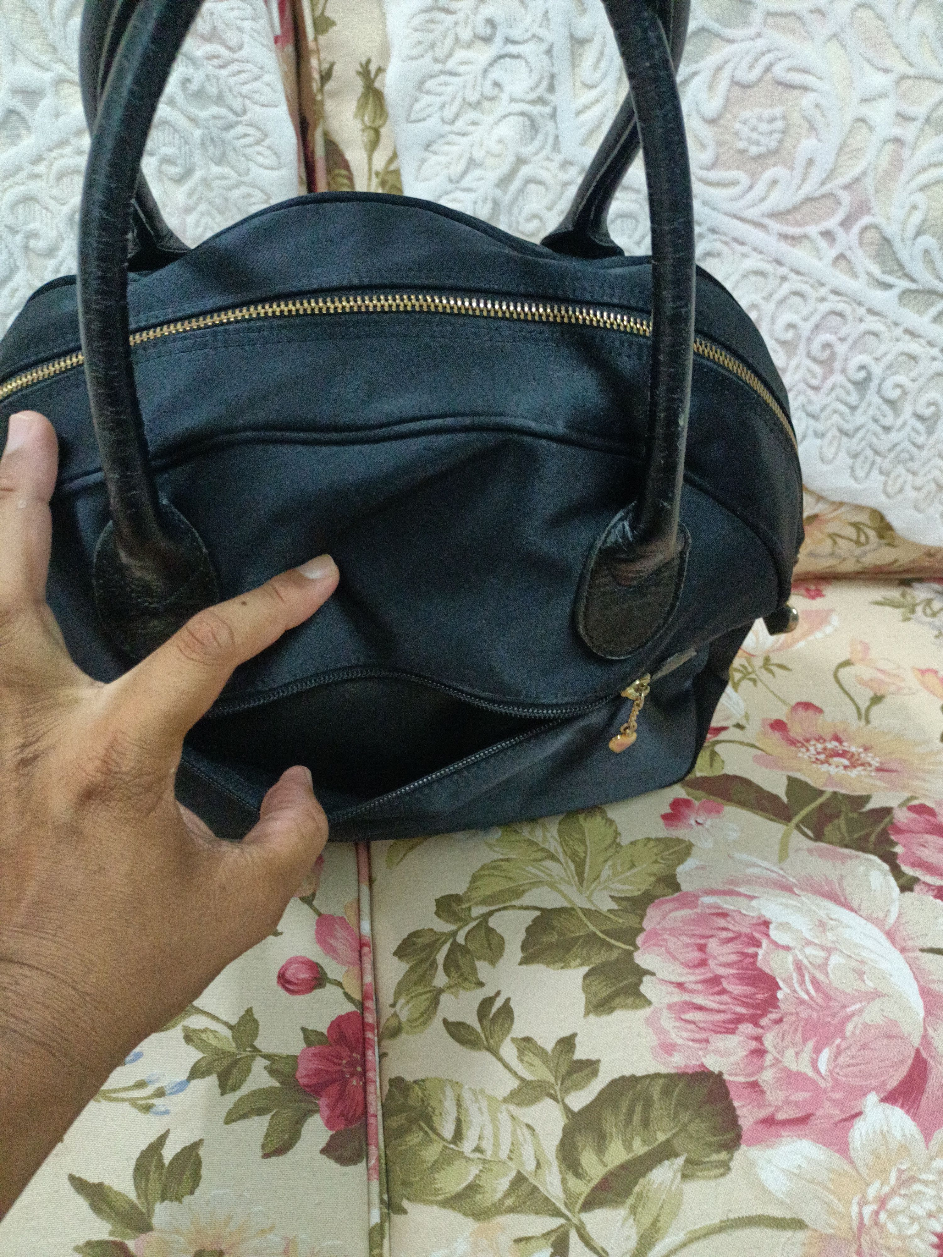 Moschino 100% Cheap and Chic by Moschino bag by Maruem Japan Size ONE SIZE - 10 Thumbnail