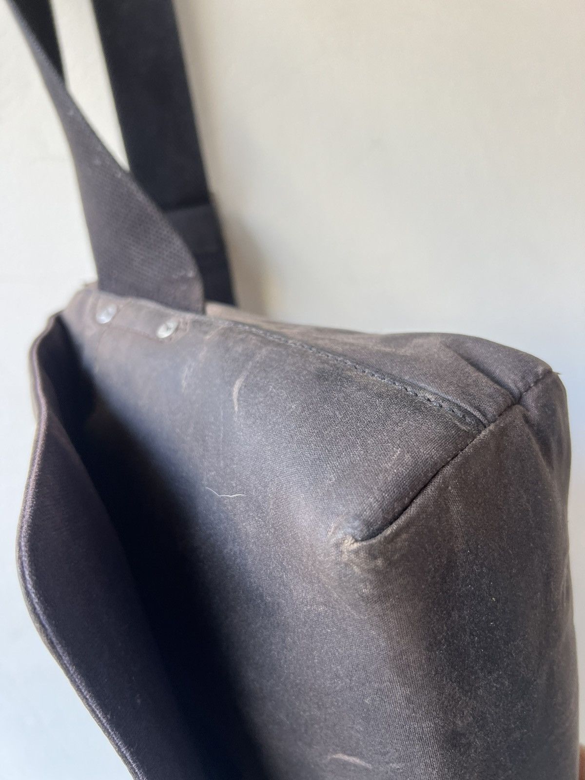 Jack Spade Jack Spade USA Patina Waxed Cotton Canvas Messenger Bag Size ONE SIZE - 25 Thumbnail