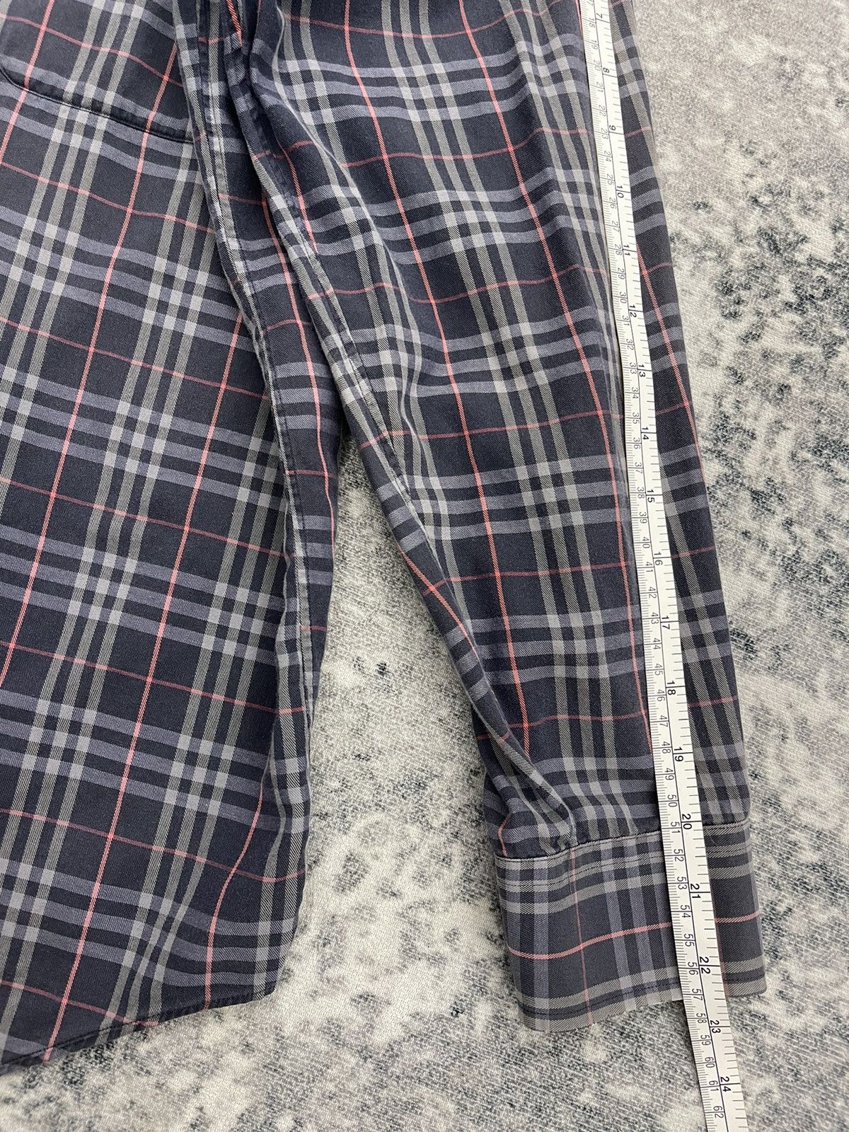 Burberry Vintage Burberrys Brit M Nova Check Long-Shirt Size US M / EU 48-50 / 2 - 12 Thumbnail