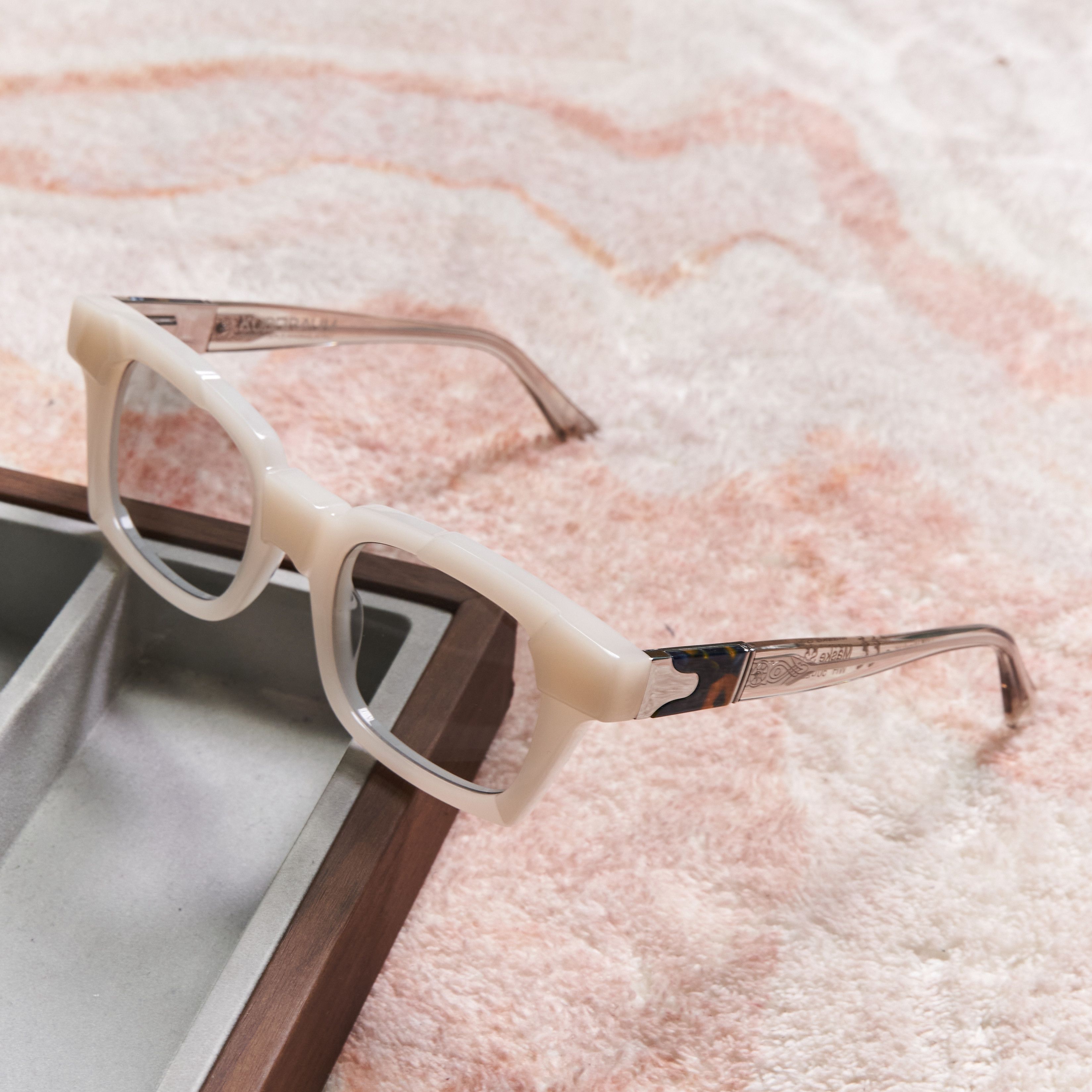Kuboraum KUBORAUM S3 WH Sunglasses Size ONE SIZE - 1 Thumbnail