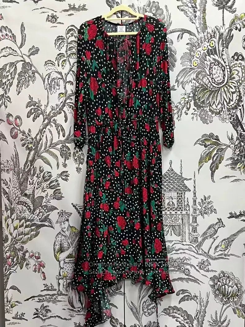 Vetements Vetements Floral Polka Dot Elastic Dress Size XS / US 0-2 / IT 36-38 - 1 Thumbnail