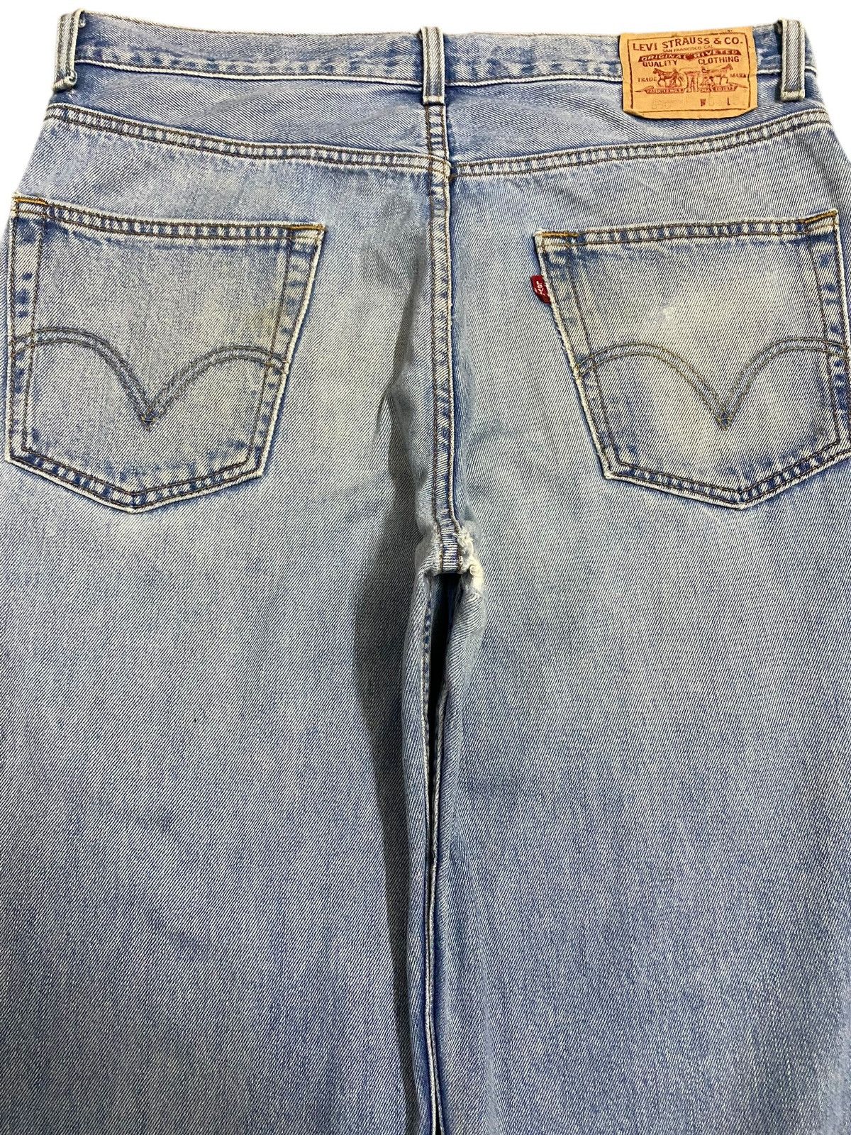 Levi's Vintage 1990 Levis550 Faded Wash Distressed Fit Jeans Size US 35 - 4 Thumbnail